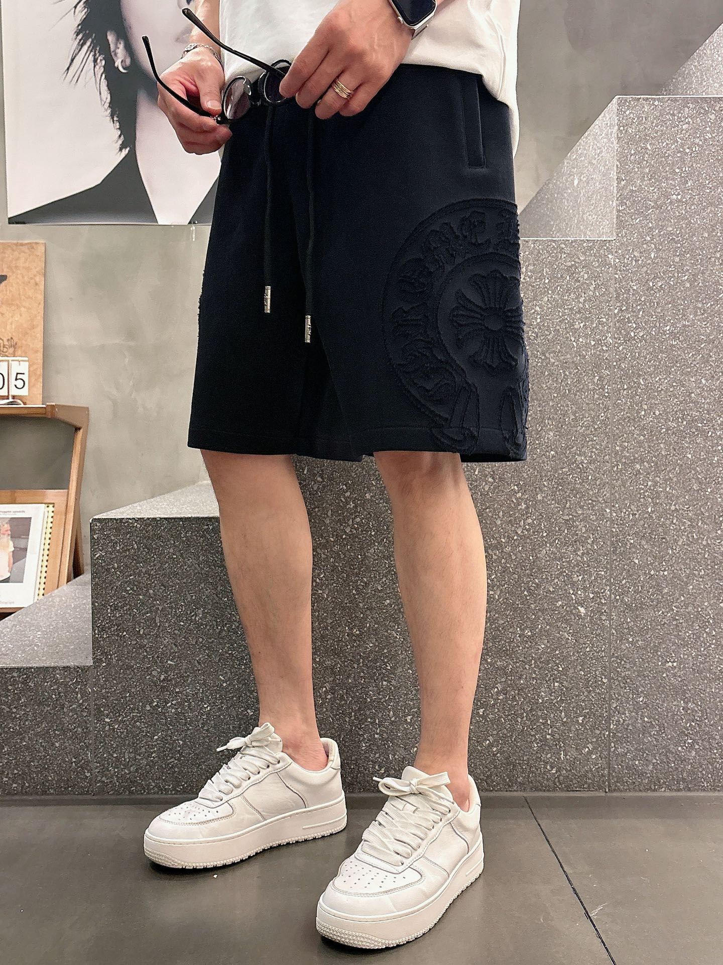 克罗心  三标齐全    2026夏季新款男士休闲短裤，高级定制面料透气面料 透气弹力舒适度极高，细节无