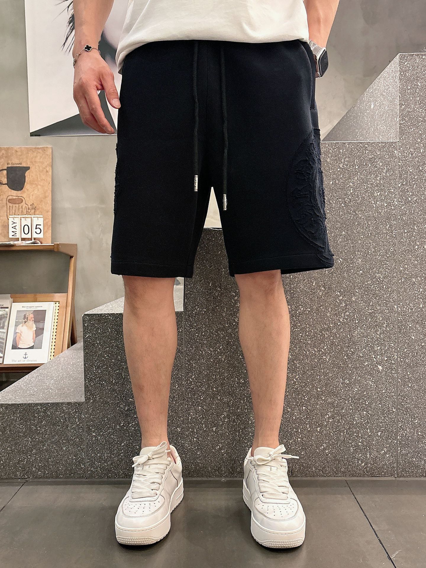 克罗心  三标齐全    2026夏季新款男士休闲短裤，高级定制面料透气面料 透气弹力舒适度极高，细节无