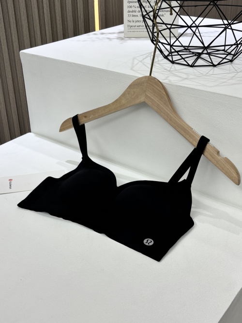 Lulu Water Drop Cup Sports Bra - Comfortable, Supportive, and Figure-flattering 1 Lulu Water Drop Cup Sports Bra – Comfortable, Supportive, and Figure-flattering