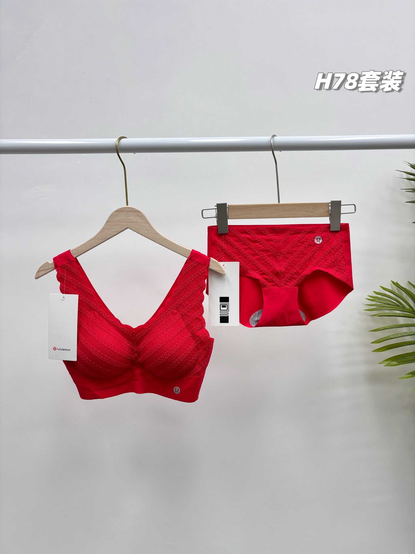 _dim9sfty_WViPuv6ukPBcwGxav84qFlGx3Nkz3g