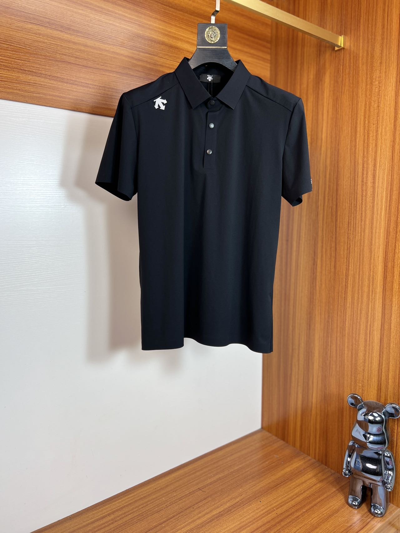 NO:162740,/Disante 2025 spring and summer new products are available, complete three standards, lapel short-sleeved polo shirt, good products do not need to be introduced too much, look at the details, counter number M-XXXL /140 suggestions L, T-shirt, alexander wang19860909/迪桑特 2025年春夏新品上新 三标齐全 翻领短袖polo衫 好货不用过多介绍 看细节 专柜码数M-XXXL /140建议L,,T-shirt,alexander wang,Men's clothing