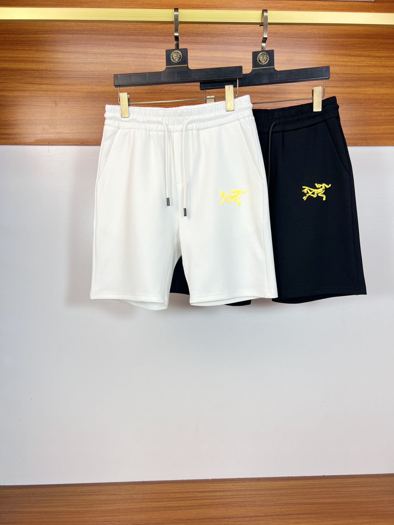 NO:419892,Arc/Architecture Bird 2025 Spring and Summer New Products, Complete Three Standards, Elastic Five-Critical Shorts, Don’t need to introduce too much good products, look at the details, Counter code M-XXXL 175/140 Upper body suggestions L, arc'teryx, shorts, alexander wang19860909Arc/始祖鸟 2025春夏新品 三标齐全 松紧带五分短裤 好货不用过多介绍 看细节 专柜码数M-XXXL 175/140上身建议L,arc'teryx,shorts,alexander wang,Men's clothing