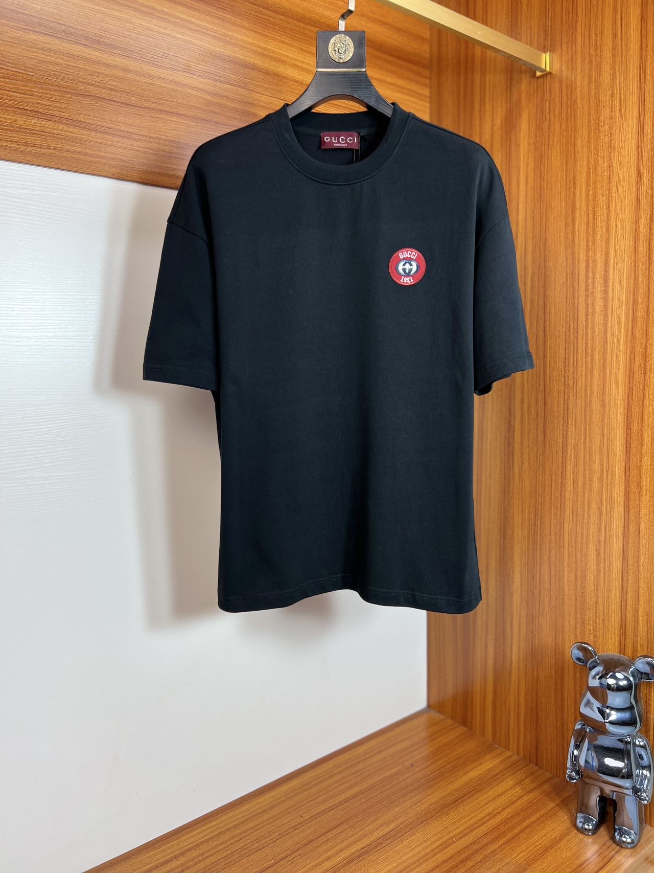 NO:416010,Gucci/Gucci 2025 Spring and Summer New Products, Complete Three Standards, Round Neck Pure Cotton Short-Sleeve T-shirts, Don’t need to introduce too much good products, look at the details, Counter Code M-XXL 175/140 Suggestions M,,gucci, T-shirt,tees, t-shirt,alexander wang19860909Gucci/古奇 2025春夏新品 三标齐全 圆领纯棉短袖T恤 好货不用过多介绍 看细节 专柜码数M-XXL 175/140建议M,,gucci,T-shirt,tees，t-shirt,alexander wang,Men's clothing