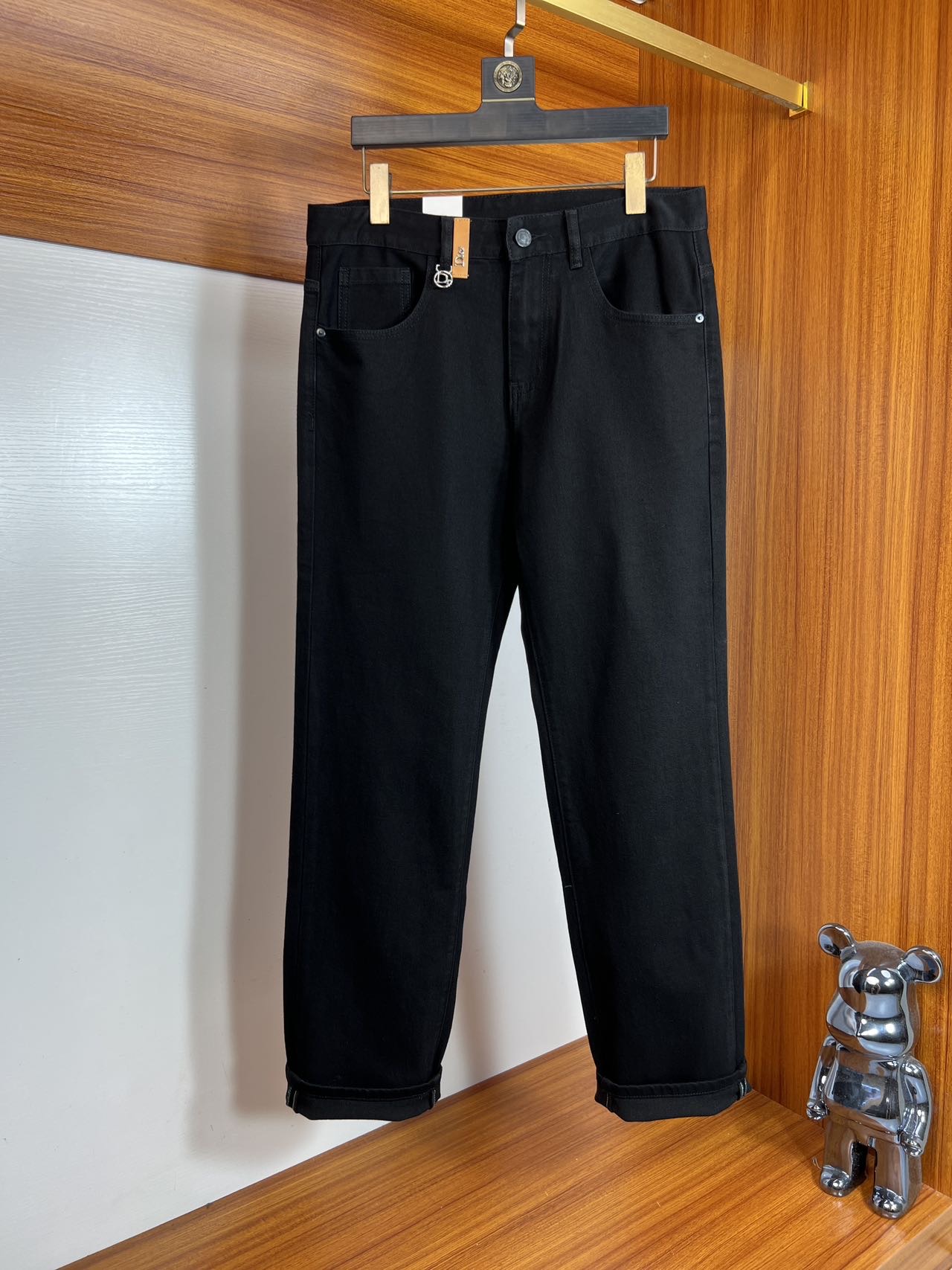 NO:441534,Dior/Dior 2025 spring and summer new products, complete three standards, jeans, good products, don't need to be introduced too much, look at the details, counter number 29-38, 175/140 upper body 32,,dior,dior,jeans,alexander wang19860909Dior/迪奥 2025春夏新品 三标齐全 牛仔裤 好货不用过多介绍 看细节 专柜码数29-38 175/140上身32码,,dior,dior,jeans,alexander wang,Men's clothing