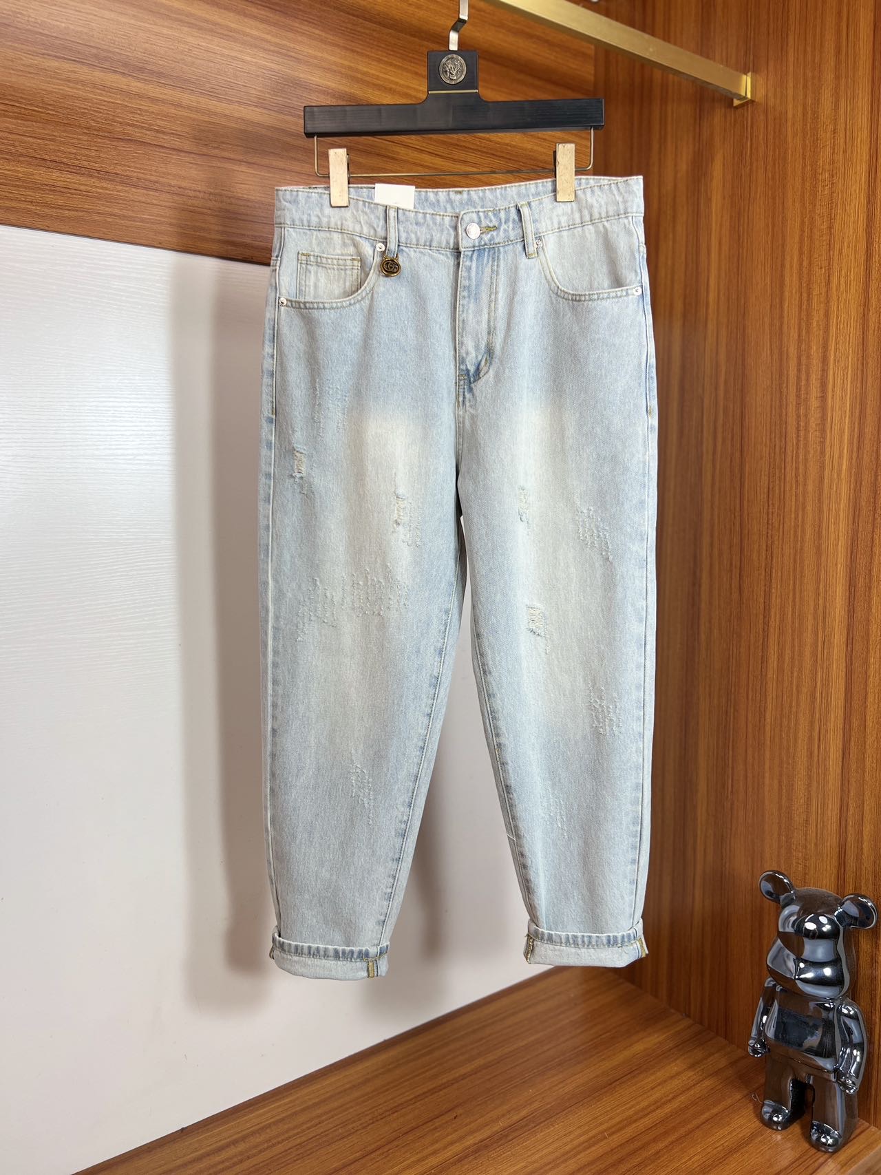 NO:441574,Gucci/Gucci 2025 Spring and Summer New Products, Complete Three Standards, Jeans, Good Products, Don’t need to introduce too much, look at the details, Counter codes 29-38, 175/140, 32 upper body sizes,,gucci,jeans,alexander wang19860909Gucci/古奇 2025春夏新品 三标齐全 牛仔裤 好货不用过多介绍 看细节 专柜码数29-38 175/140上身32码,,gucci,jeans,alexander wang,Men's clothing