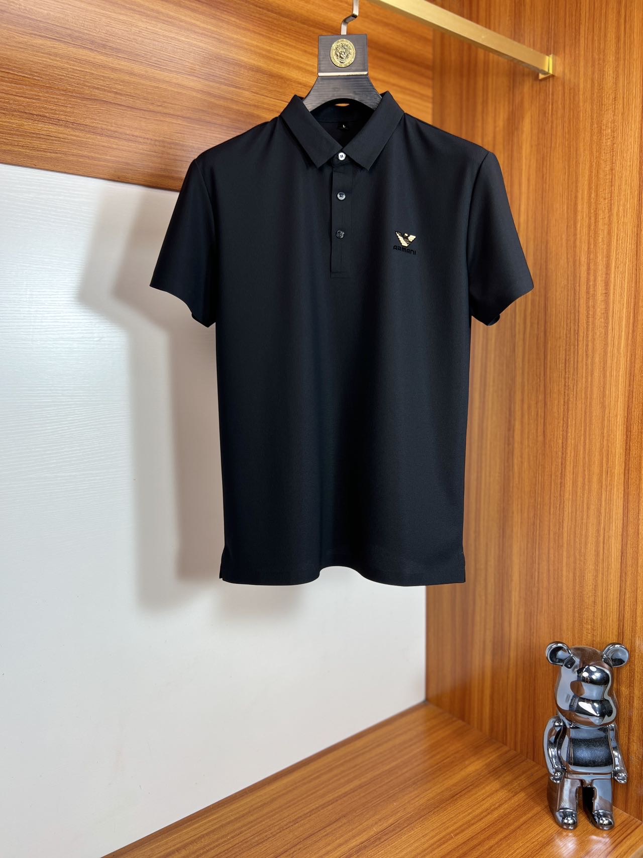 NO:483712,Armani/Armani 2025 spring and summer new product, complete three standards, lapel short-sleeved Polo shirt, good products do not need to be introduced too much, look at the details, counter number M-4XL 175/140 Suggestions, L, armani, armani, T-shirt, alexander wang19860909Armani/阿玛尼 2025春夏新品 三标齐全 翻领短袖Polo衫 好货不用过多介绍 看细节 专柜码数M-4XL 175/140建议L,,armani,armani,T-shirt,alexander wang,Men's clothing