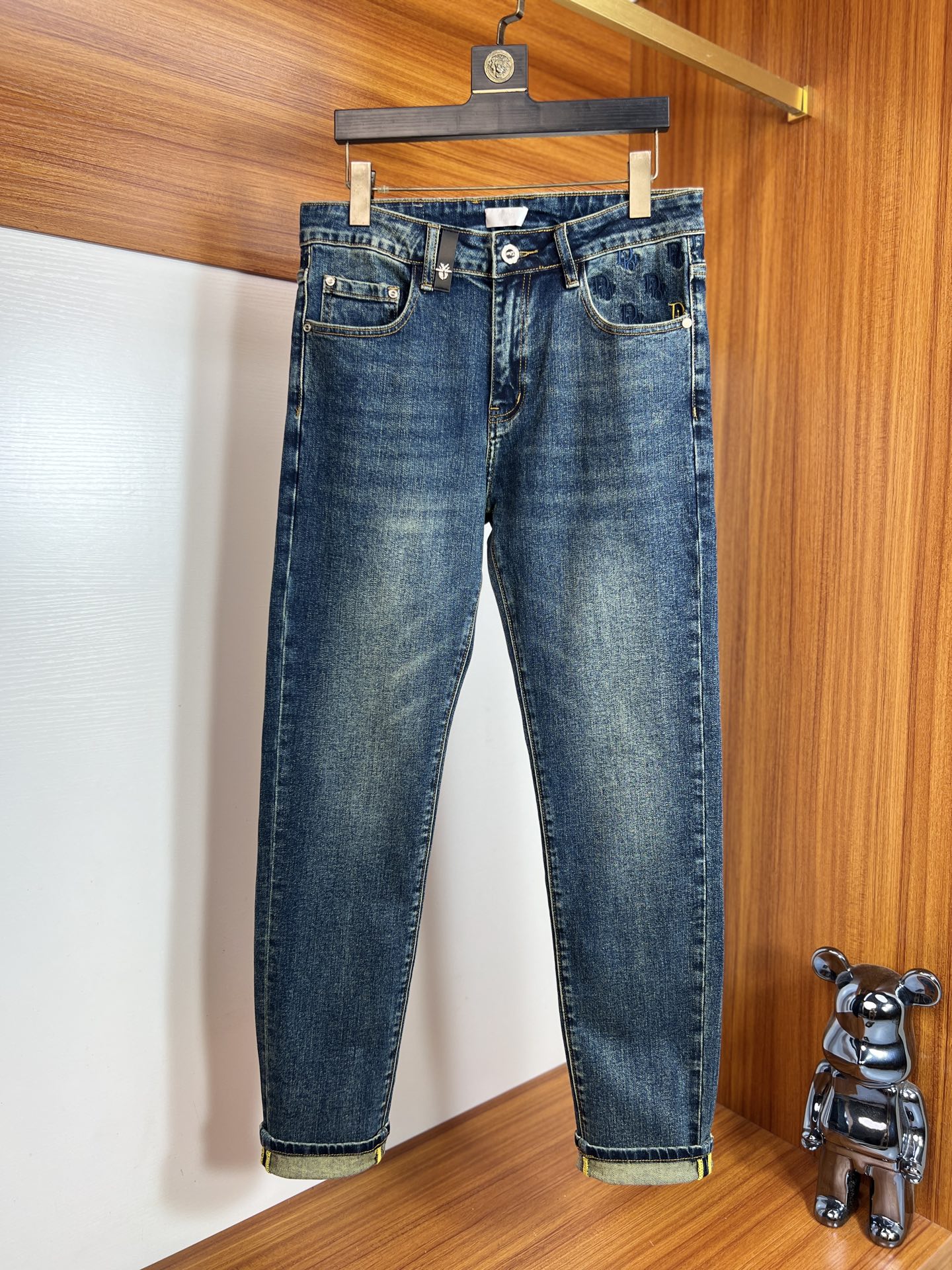 NO:537867,Dior/Dior 2025 autumn and winter new products, complete three standards, jeans, good products, don't need to introduce too much, look at the details, counter number 29-38 / 140 upper body 32,,dior,dior,jeans,alexander wang19860909Dior/迪奥 2025秋冬新品 三标齐全 牛仔裤 好货不用过多介绍 看细节 专柜码数29-38 /140上身32码,,dior,dior,jeans,alexander wang,Men's clothing