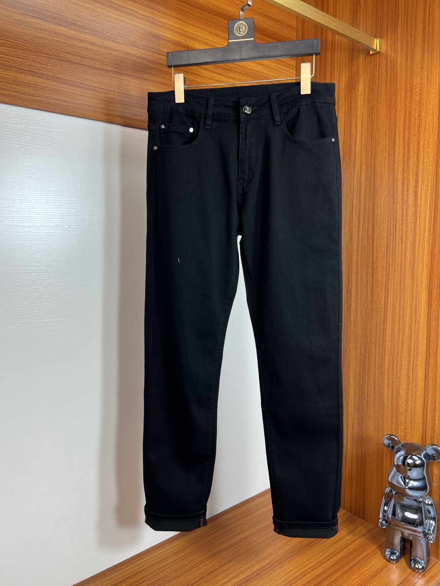 NO:537876,BC 2025 autumn and winter new products, complete three standards, jeans, good products, don't need to introduce too much, look at the details, counter code number 29-38 / 140 upper body 32, jeans, alexander wang19860909BC 2025秋冬新品 三标齐全 牛仔裤 好货不用过多介绍 看细节 专柜码数29-38 /140上身32码,,jeans,alexander wang,Men's clothing