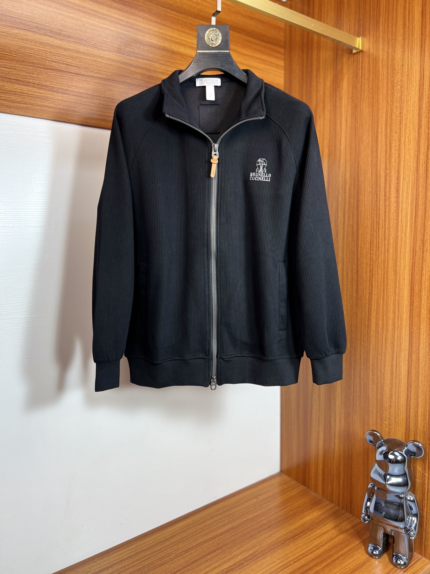 NO:537879,BC 2025 Autumn and Winter New Products are available, three standards are complete, jackets, no need to introduce too much good products, look at the details, counter code M-XXXL /140 Suggestions L,, jackets & coats, jackets & coats, alexander wang19860909BC 2025年秋冬新品上新 三标齐全 夹克外套 好货不用过多介绍 看细节 专柜码数M-XXXL /140建议L,,jackets & coats,jackets & coats,alexander wang,Men's clothing