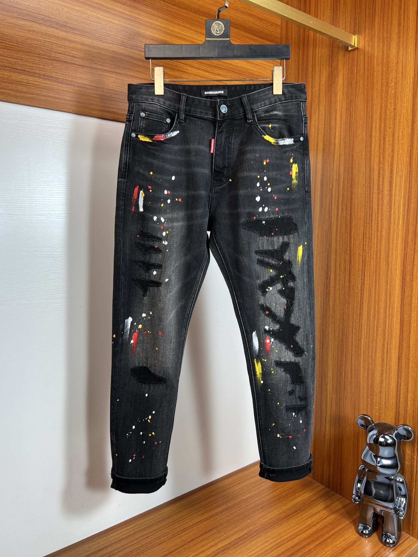 NO:538904,DQ2 2025 autumn and winter new products, complete three standards, jeans, good products, don't need to be introduced too much, look at the details, counter number 29-38 / 140 upper body 32, jeans, alexander wang19860909DQ2 2025秋冬新品 三标齐全 牛仔裤 好货不用过多介绍 看细节 专柜码数29-38 /140上身32码,,jeans,alexander wang,Men's clothing