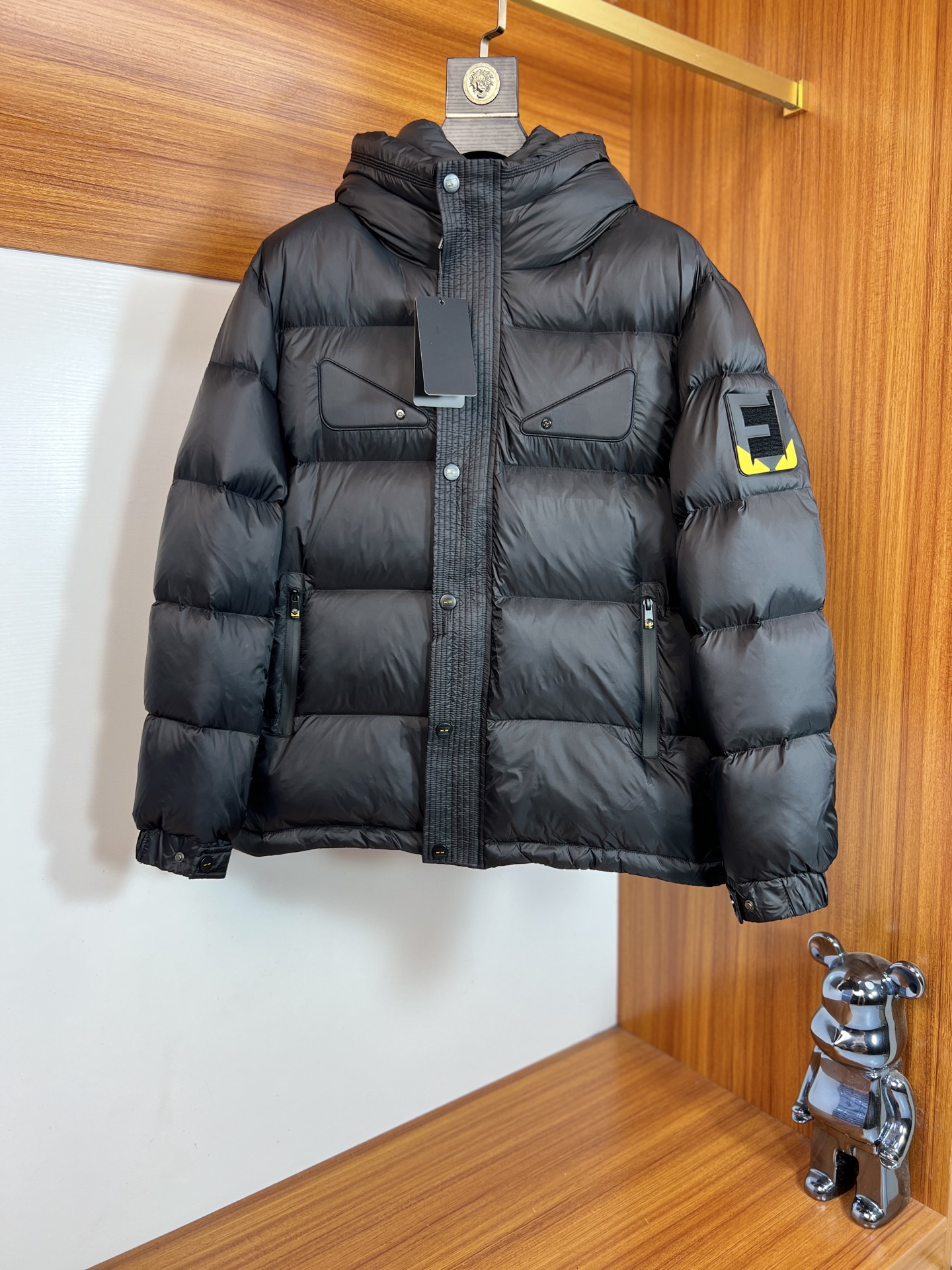 NO:614159,Fendi/Fendi 2025 autumn and winter new products, complete with three labels, down jackets, good products, no need to introduce too much, look at the details, counter size M-XXXL /140, recommended L,, fendi, fendi, down jacket, alexander wang19860909Fendi/芬迪 2025年秋冬新品上新 三标齐全 羽绒服 好货不用过多介绍 看细节 专柜码数M-XXXL /140建议L,,fendi,fendi,down jacket,alexander wang,Men's clothing