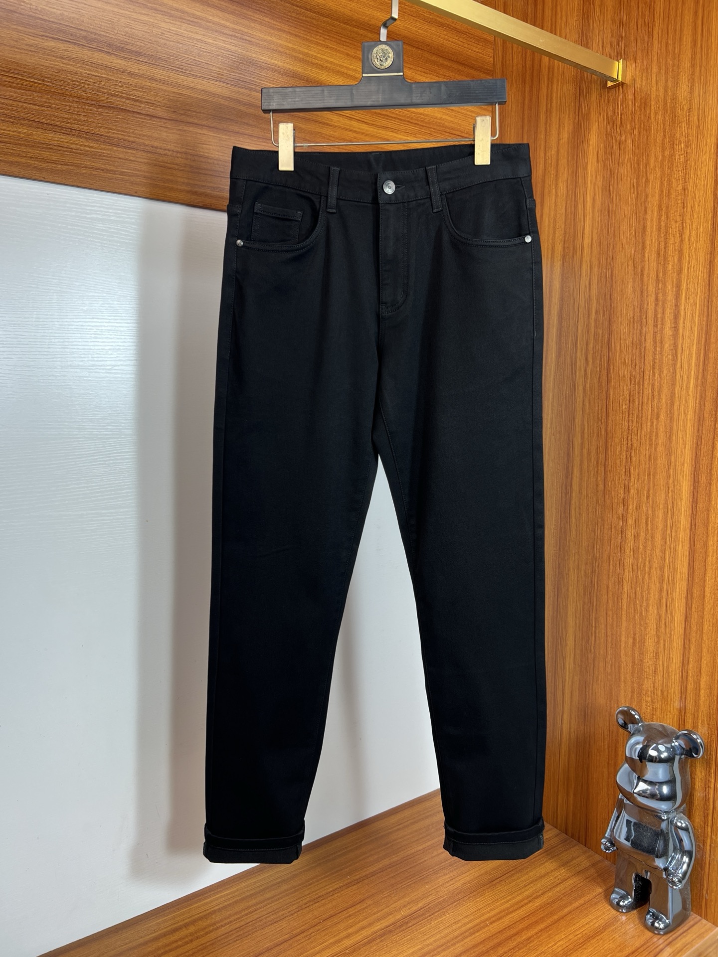 NO:598113,Dior 2025 autumn and winter new products, complete with three labels, jeans, good products, no need to introduce too much, look at the details, the counter size is 29-38/140, upper body size 32, dior, jeans, alexander wang19860909迪奥 2025秋冬新品 三标齐全 牛仔裤 好货不用过多介绍 看细节 专柜码数29-38 /140上身32码,,dior,jeans,alexander wang,Men's clothing