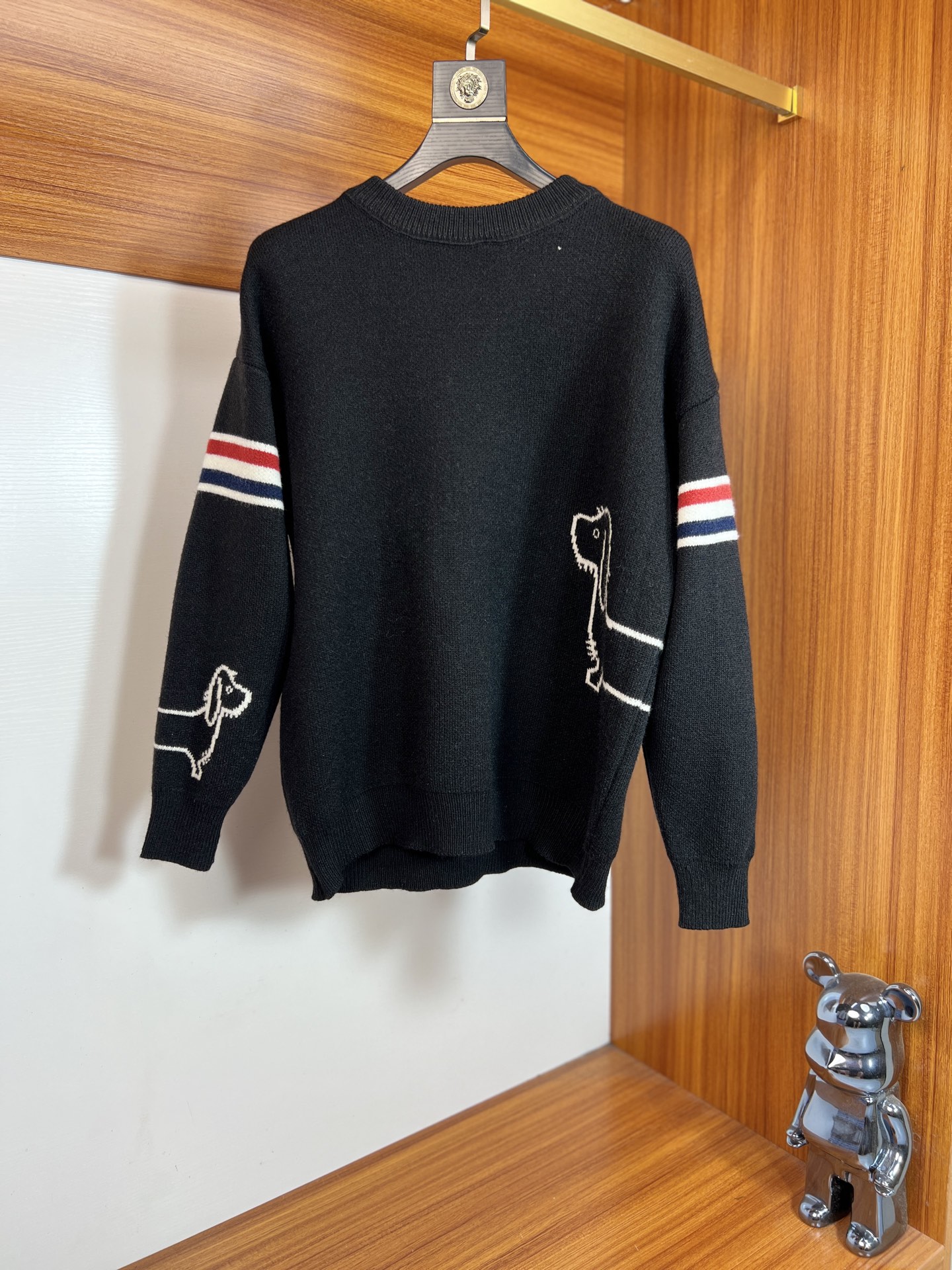 NO:656989,TB 2025 autumn and winter new products, complete with three labels, round neck sweater, good product, no need to introduce too much, look at the details, counter size M-XXXL 175/140, recommended L,,sweaters,alexander wang19860909TB 2025年秋冬新品上新 三标齐全 圆领毛衣 好货不用过多介绍 看细节 专柜码数M-XXXL 175/140建议L,,sweaters,alexander wang,Men's clothing