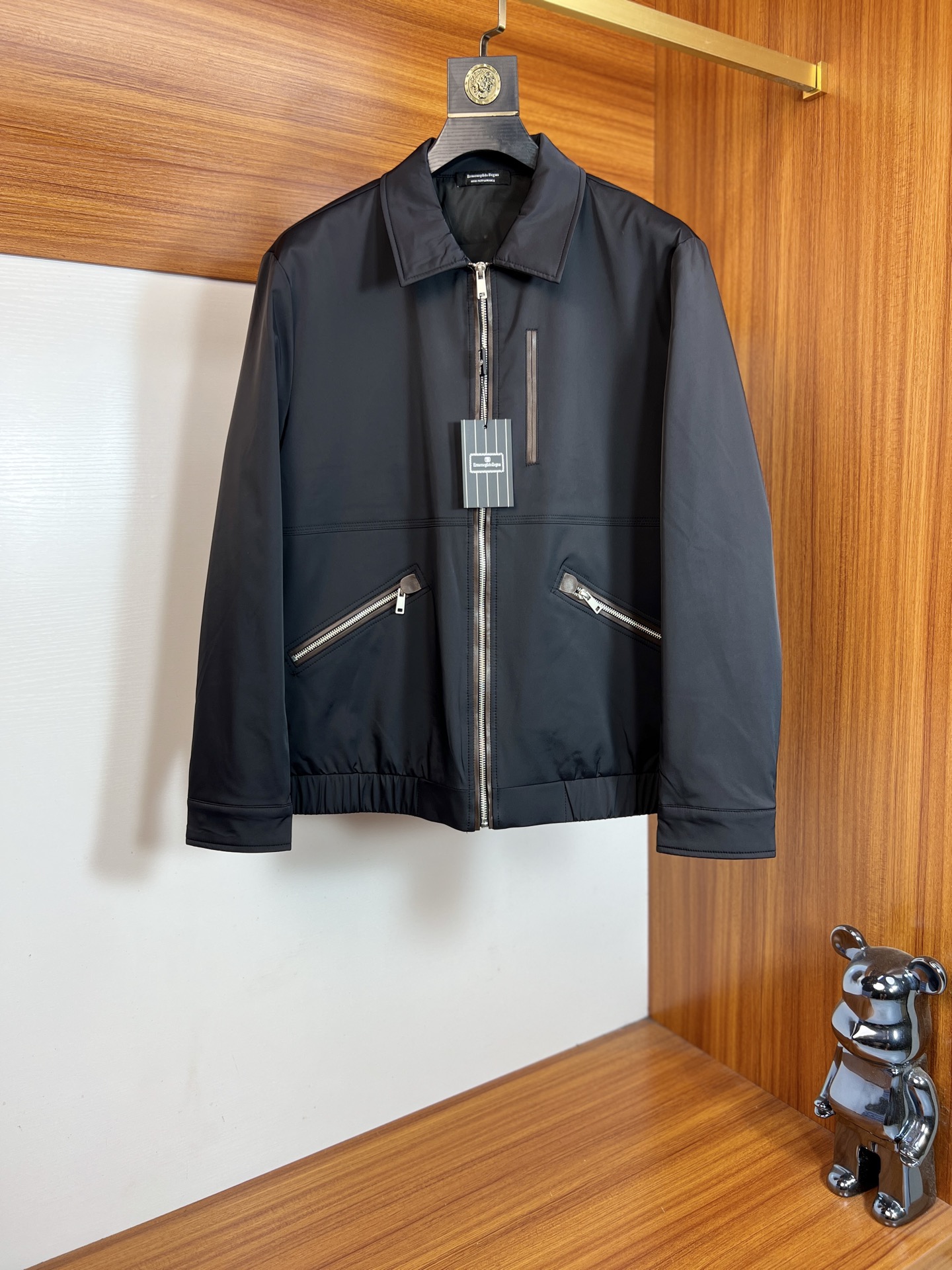NO:661421,zZEGNA/Zegna 2025 autumn and winter new products, complete with three labels, down jackets, good products, no need to introduce too much, look at the details, counter size M-XXXL 175/140, recommended L,,zegna,down jacket, 19860909zZEGNA/杰尼亚 2025年秋冬新品上新 三标齐全 羽绒服 好货不用过多介绍 看细节 专柜码数M-XXXL 175/140建议L,,zegna,down jacket, ,Men's clothing