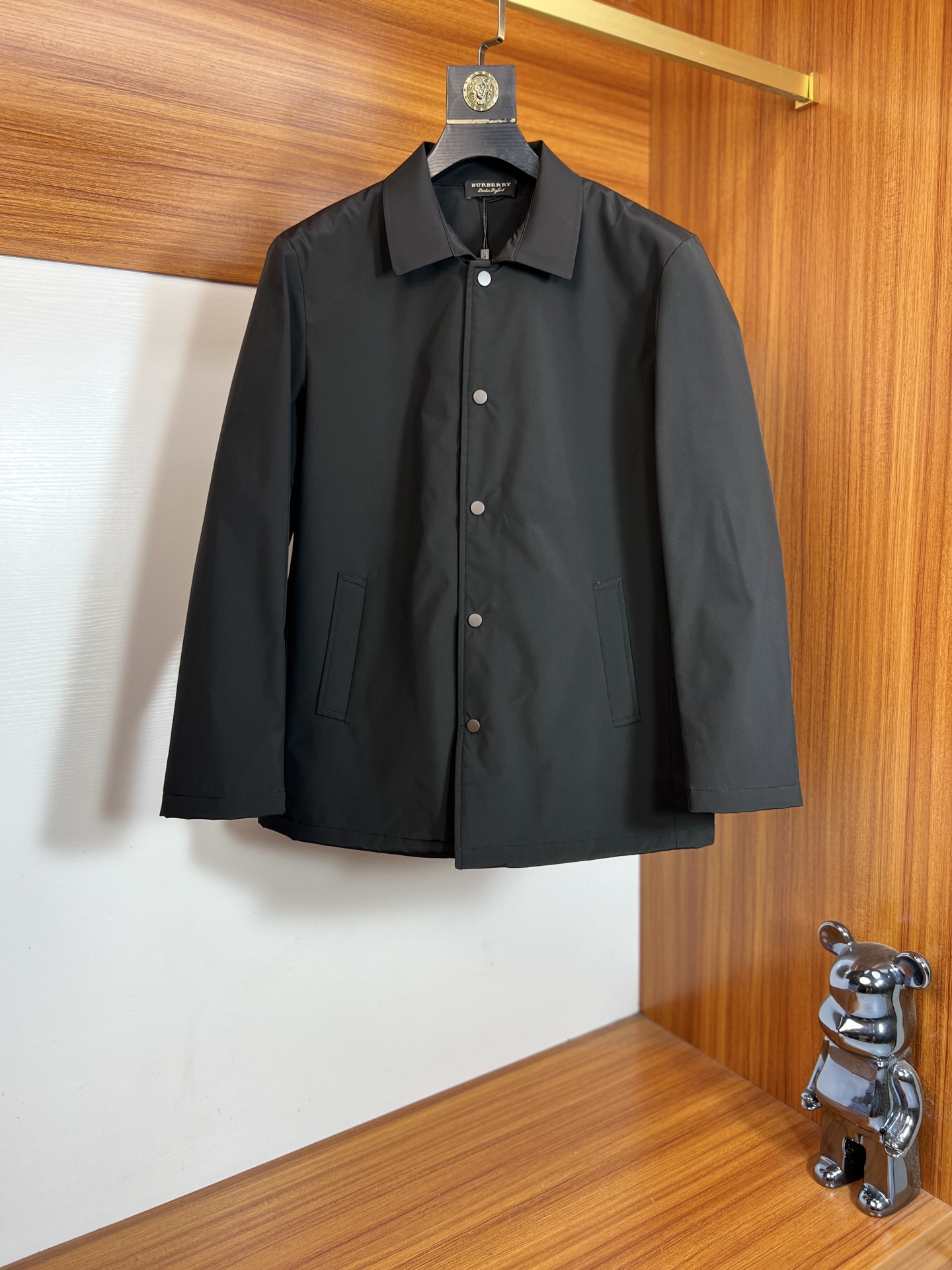 NO:661423,Burberry/Burberry 2025 new autumn and winter new products, complete with three labels, jackets and coats. Good products need no introduction. Look at the details. Counter size M-XXXL 175/140 recommended L,,burberry,burberry,jackets & coats,jackets & coats, 19860909Burberry/巴宝莉 2025年秋冬新品上新 三标齐全 夹克外套 好货不用过多介绍 看细节 专柜码数M-XXXL 175/140建议L,,burberry,burberry,jackets & coats,jackets & coats, ,Men's clothing