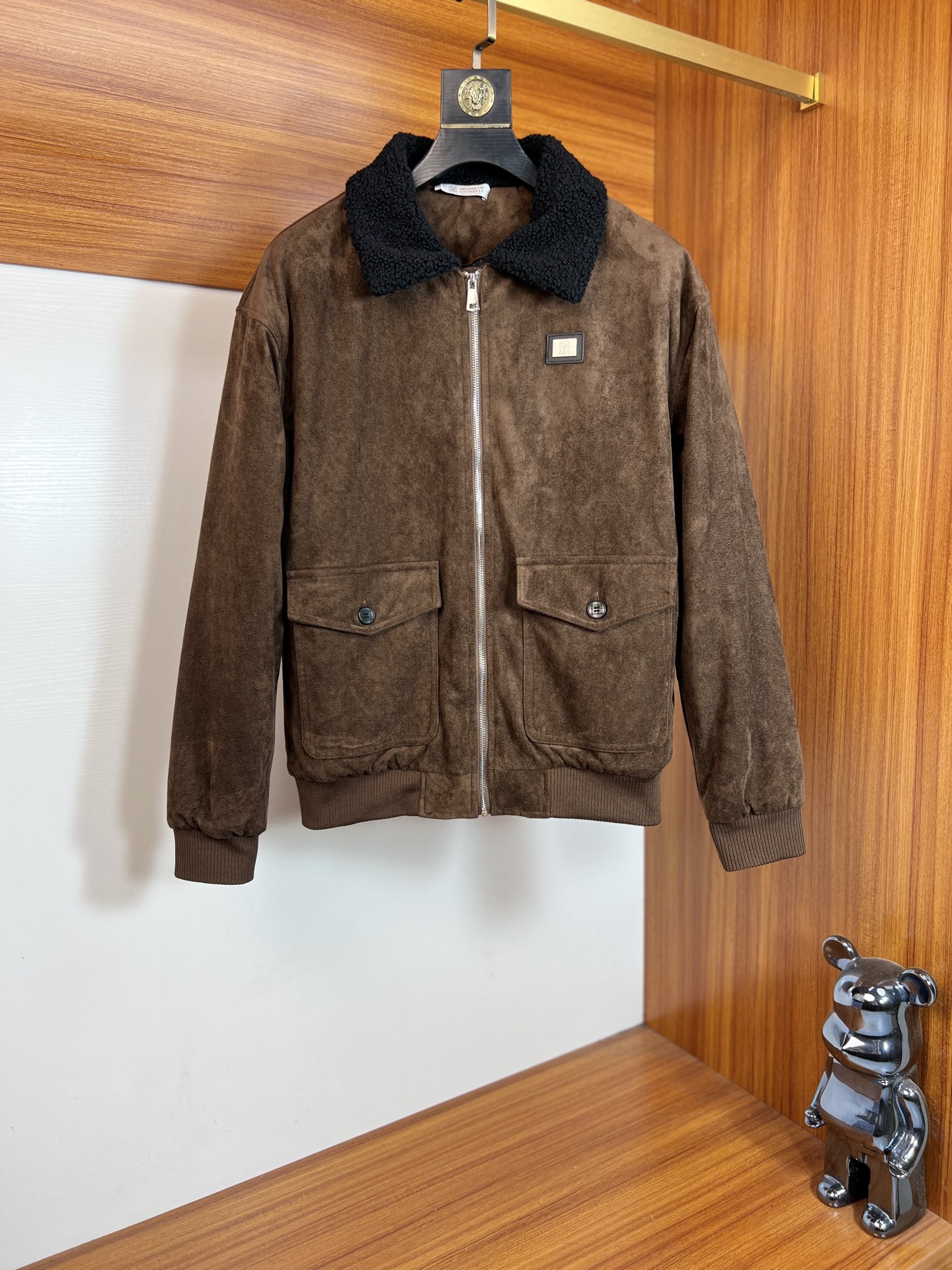 NO:685178,BC 2025 autumn and winter new products, complete with three standards, grain velvet jacket, good product, no need to introduce too much, look at the details, counter size M-XXXL 175/140, recommended L,,jackets & coats,jackets & coats,19860909BC 2025秋冬新品 三标齐全 颗粒绒夹克外套 好货不用过多介绍 看细节 专柜码数 M-XXXL 175/140建议L,,jackets & coats,jackets & coats,,Men's clothing