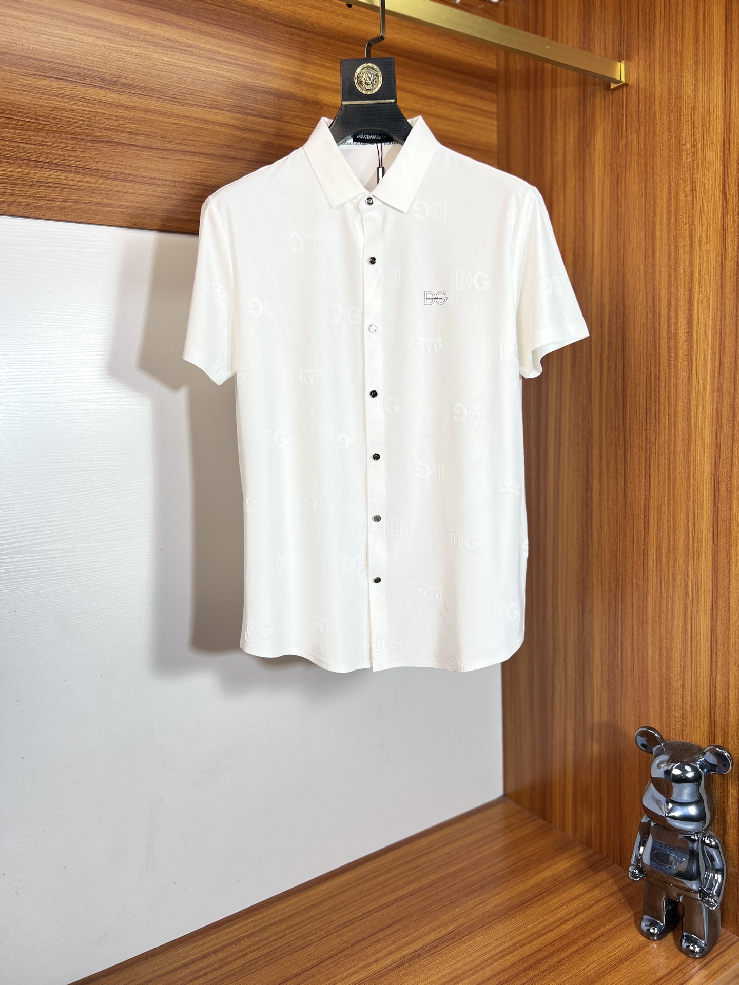 NO:773969,DG/Dolce & Gabbana 2026 spring and summer new products, complete with three labels, shirts, good products, no need to introduce too much, look at the details, counter size M-XXXL 175/140, recommended L,, Dolce&Gabbana, shirts,19860909DG/杜嘉班纳 2026年春夏新品上新 三标齐全 衬衫 好货不用过多介绍 看细节 专柜码数M-XXXL 175/140建议L,,Dolce&Gabbana,shirts,,Men's clothing