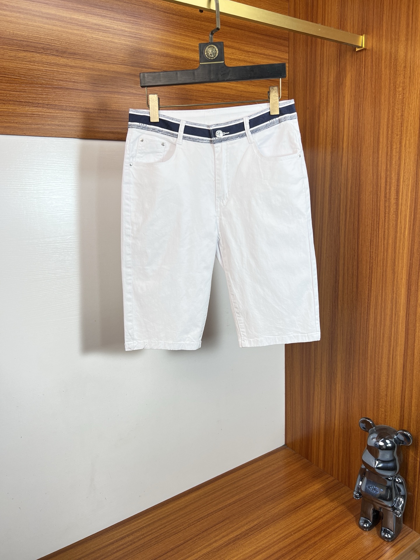 NO:843123,Dior/Dior 2026 spring and summer new products, complete with three labels, jeans, good products, no need to introduce too much, look at the details, counter size 28-36 / upper body 32,, dior, dior, jeans,19860909Dior/迪奥 2026春夏新品 三标齐全 牛仔裤 好货不用过多介绍 看细节 专柜码数28-36 /上身32,,dior,dior,jeans,,Men's clothing
