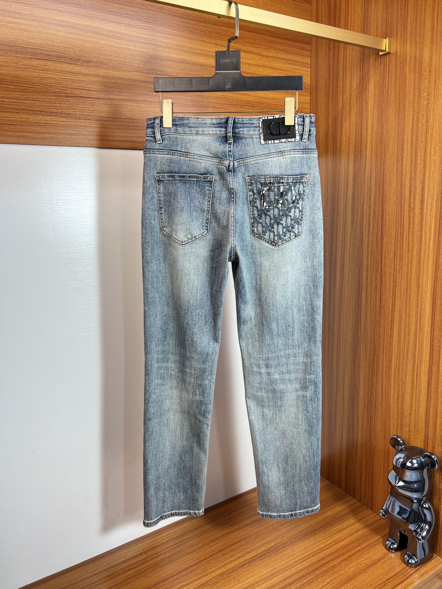 NO:867089,Dior/Dior 2026 spring and summer new products, complete with three labels, jeans, good products, no need to introduce too much, look at the details, counter size 29-38, no 35 37,, dior, dior, jeans,19860909Dior/迪奥 2026年春夏新品上新 三标齐全 牛仔裤 好货不用过多介绍 看细节 专柜码数29-38 无35 37,,dior,dior,jeans,,Men's clothing