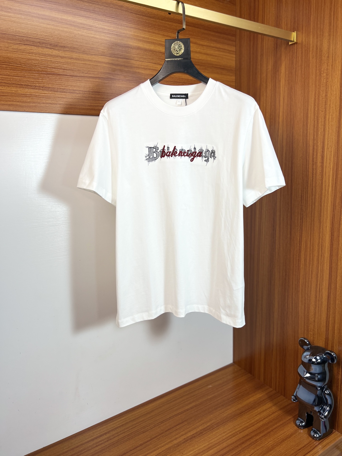 NO:912929,Burberry/Burberry 2026 spring and summer new products, complete with three labels, pure cotton round neck short-sleeved T-shirt, good product without too much introduction, look at the details, counter size M-XXXL / recommended L,, burberry, burberry, T-shirt, tees, t-shirt,19860909Burberry/巴宝莉 2026年春夏新品上新 三标齐全 纯棉圆领短袖T恤 好货不用过多介绍 看细节 专柜码数M-XXXL /建议L,,burberry,burberry,T-shirt,tees，t-shirt,,Men's clothing