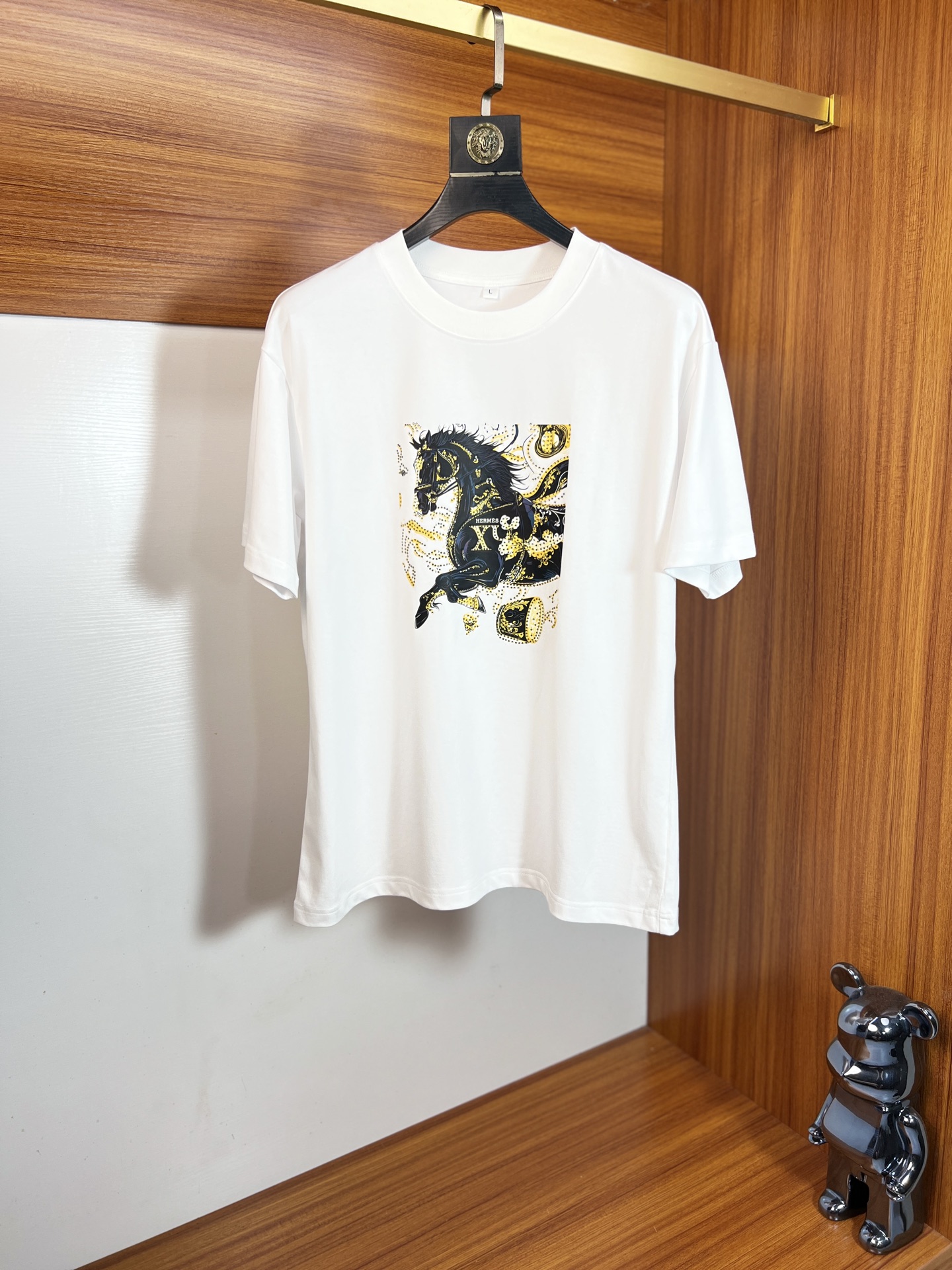 NO:912984,Hermes/Hermès 2026 spring and summer new products, complete with three labels, pure cotton round neck short-sleeved T-shirt, good product without too much introduction, look at the details, counter size M-XXXL 175/recommended L,, hermes, hermes, T-shirt, tees, t-shirt,19860909Hermes/爱马仕 2026年春夏新品上新 三标齐全 纯棉圆领短袖T恤 好货不用过多介绍 看细节 专柜码数M-XXXL 175/建议L,,hermes,hermes,T-shirt,tees，t-shirt,,Men's clothing