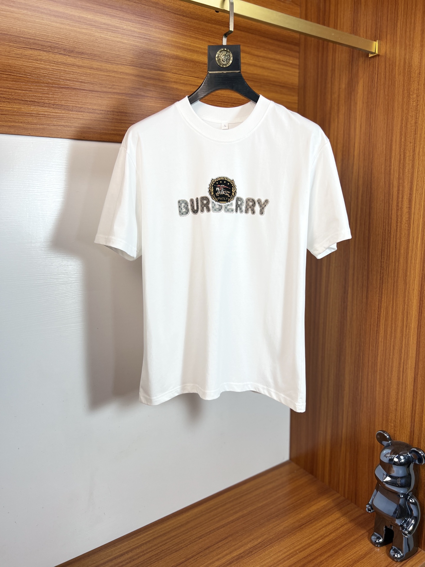 NO:948335,Burberry/Burberry 2026 spring and summer new products, complete with three labels, pure cotton round neck short-sleeved T-shirt, counter size M-XXXL 175/recommended L,, burberry, burberry, T-shirt, tees, t-shirt,19860909Burberry/巴宝莉 2026年春夏新品上新 三标齐全 纯棉圆领短袖T恤 专柜码数M-XXXL 175/建议L,,burberry,burberry,T-shirt,tees，t-shirt,,Men's clothing