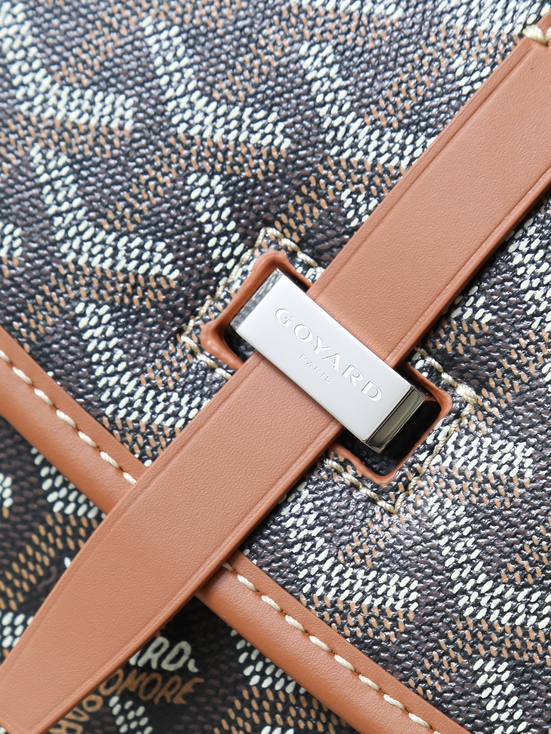 NO:214061,244 brown small details, Goya, original leather19860909244棕色小号细节,戈雅，原厂皮,Bag