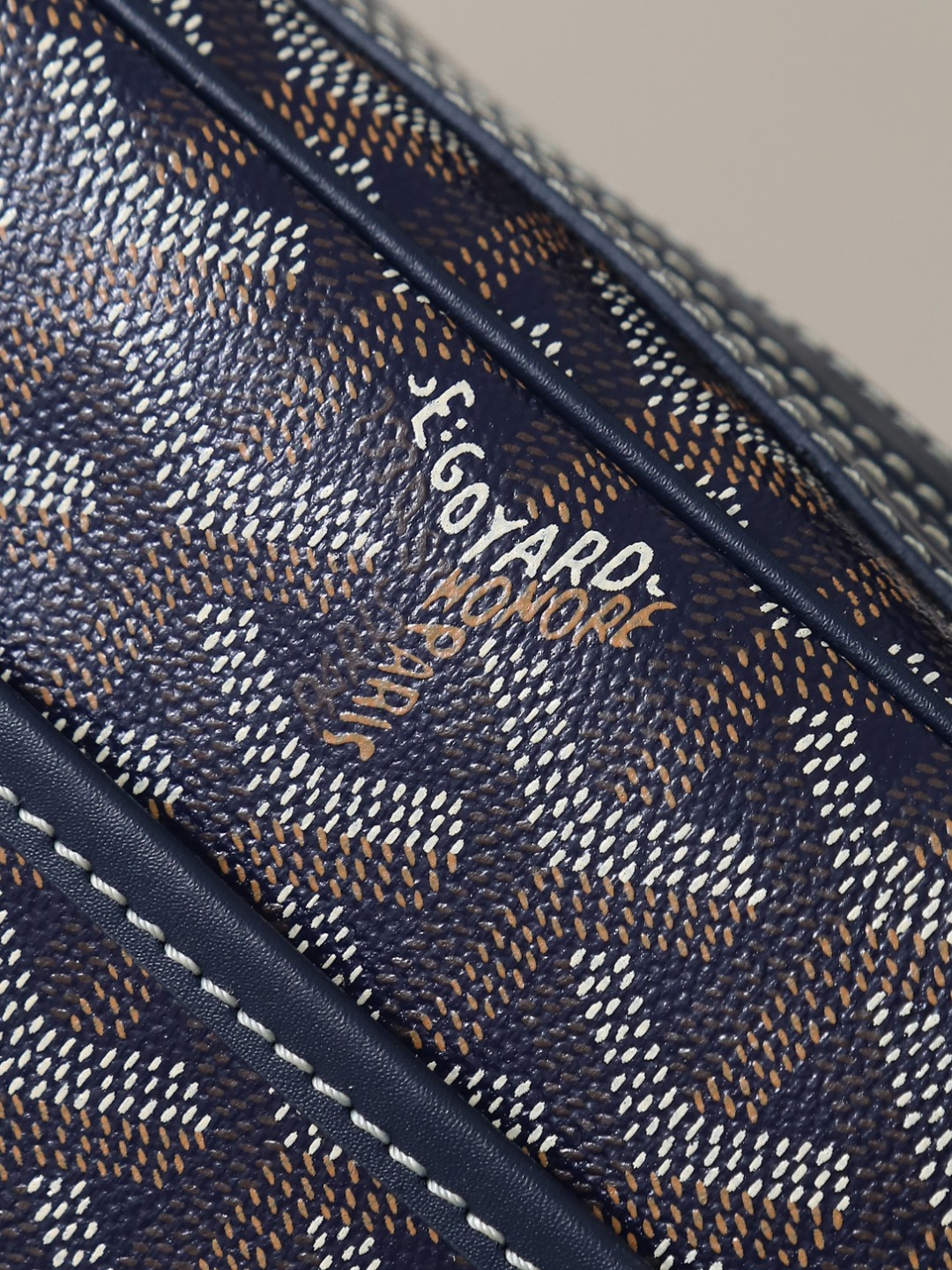 NO:214085,226 blue details close-up, Goya, original leather19860909226蓝色细节特写,戈雅，原厂皮,Bag