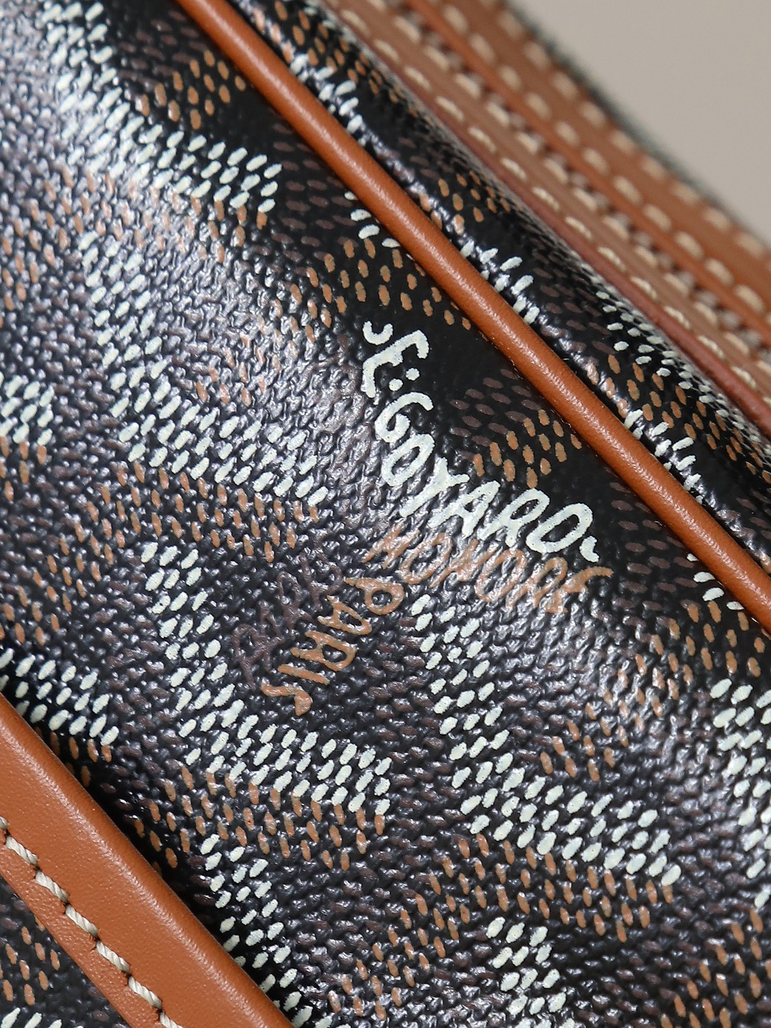 NO:214089,226 brown details close-up, Goya, original leather19860909226棕色细节特写,戈雅，原厂皮,Bag