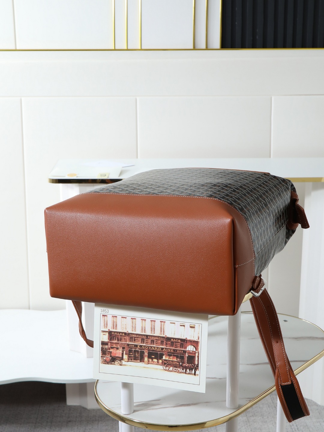 NO:214120,Backpack details close-up, Goya, original leather19860909双肩包细节特写,戈雅，原厂皮,Bag