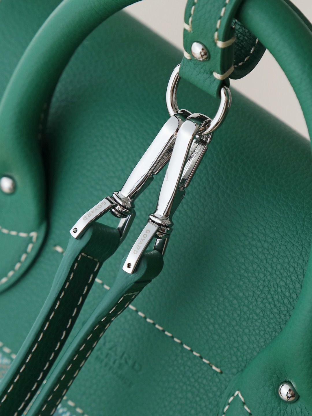 NO:214117,020194 green details close-up, Goya, original leather19860909020194绿色细节特写,戈雅，原厂皮,Bag