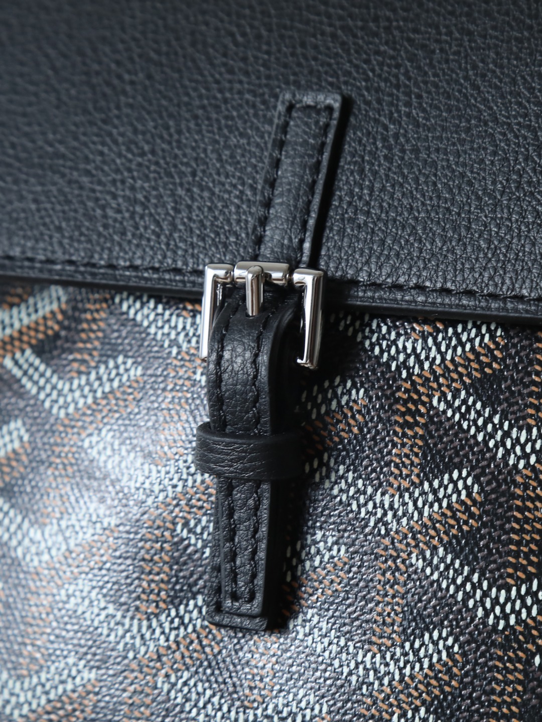 NO:214129,020194 black details close-up, Goya, original leather19860909020194黑色细节特写,戈雅，原厂皮,Bag