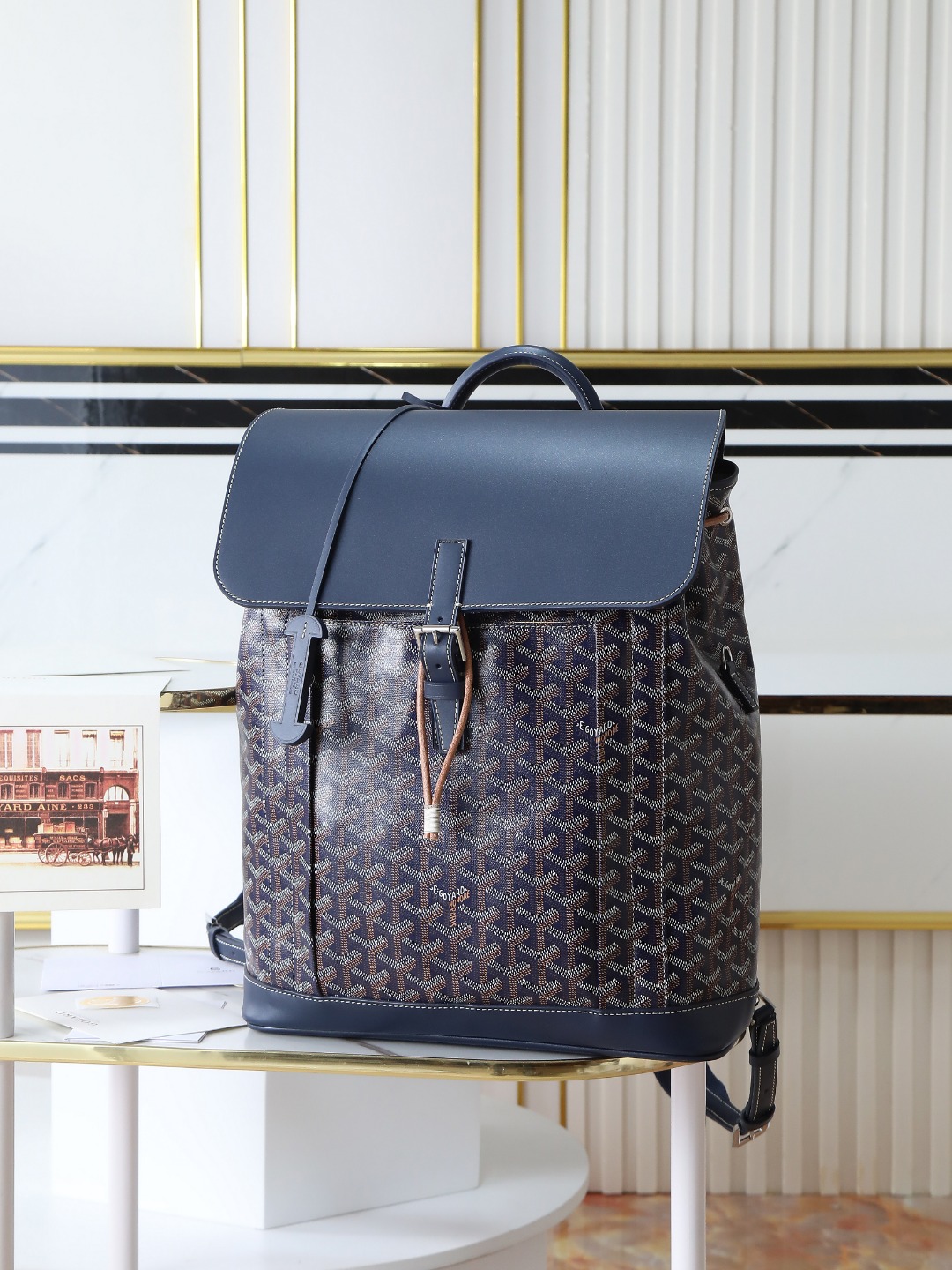 NO:618905,[Super quality original goods] (Gejia) new backpack, meaning 'mountain climber' in French, is an urban adventurer. It is an Alpin backpack that represents a gentleman and is full of adventurous spirit. It is purely hand-stitched and waxed thread imported from France. It has fine workmanship, wear-resistant fabrics, traditional craftsmanship passed down from generation to generation, fashionable and avant-garde design style with formal and casual wear, and the style is not seasonal. It can make you the most handsome boy on the street all year round. Model: 020193  Size 39x32x15.5cm, Goya [original], loro piana, backpacks19860909【特级品质 原厂货】 (戈家) 新品双肩包,法语意为“登山者”,是城市冒险家.是代表绅士亦充满冒险精神的Alpin背包、纯手缝、法国进口蜡线、做工精细、面料耐磨、世代传承的传统工艺、时尚前卫的设计风格搭配正装休闲装、款式没有季节性一年四季都可以让你成为这条街最靓的仔 型号:020193 尺寸39x32x15.5cm,戈雅【原厂】,loro piana,backpacks,Bag