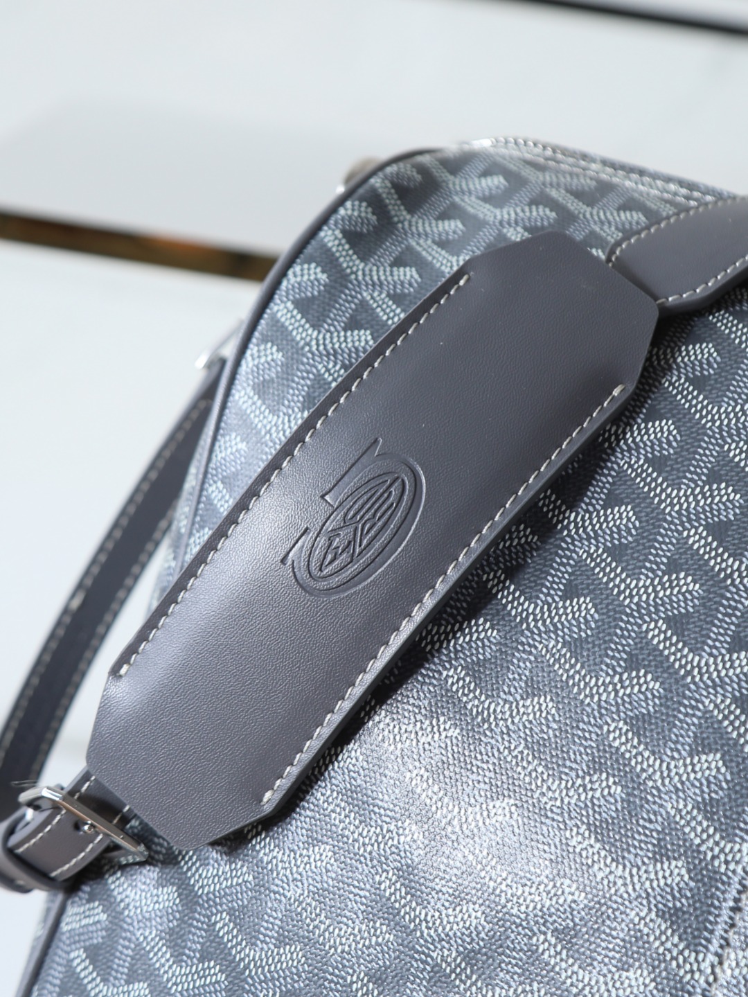 NO:618936,2309 Multi-angle detailed close-up, Goya [original factory]198609092309多角度细节特写,戈雅【原厂】,Bag