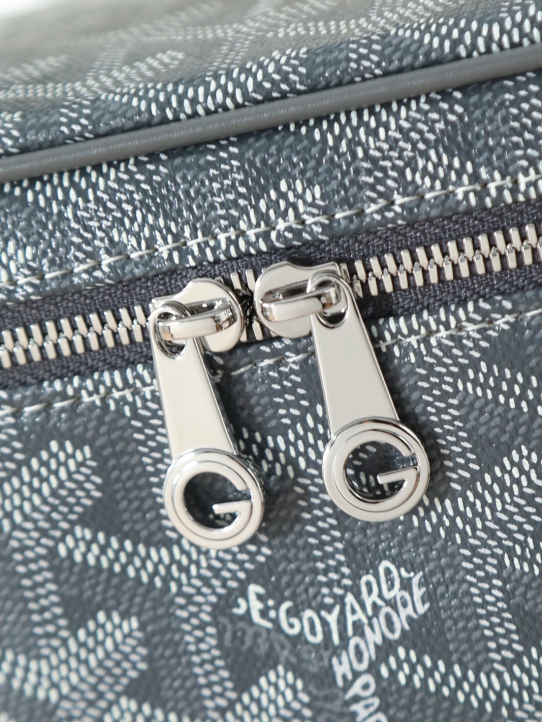 NO:618970,020251 Multi-angle detailed close-up, Goya [original factory]19860909020251多角度细节特写,戈雅【原厂】,Bag