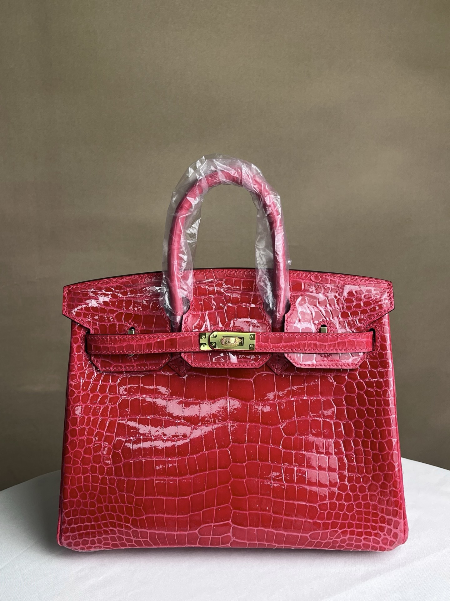 Hermes Birkin 25 Rose red glossy alligator 25 handbag everyday