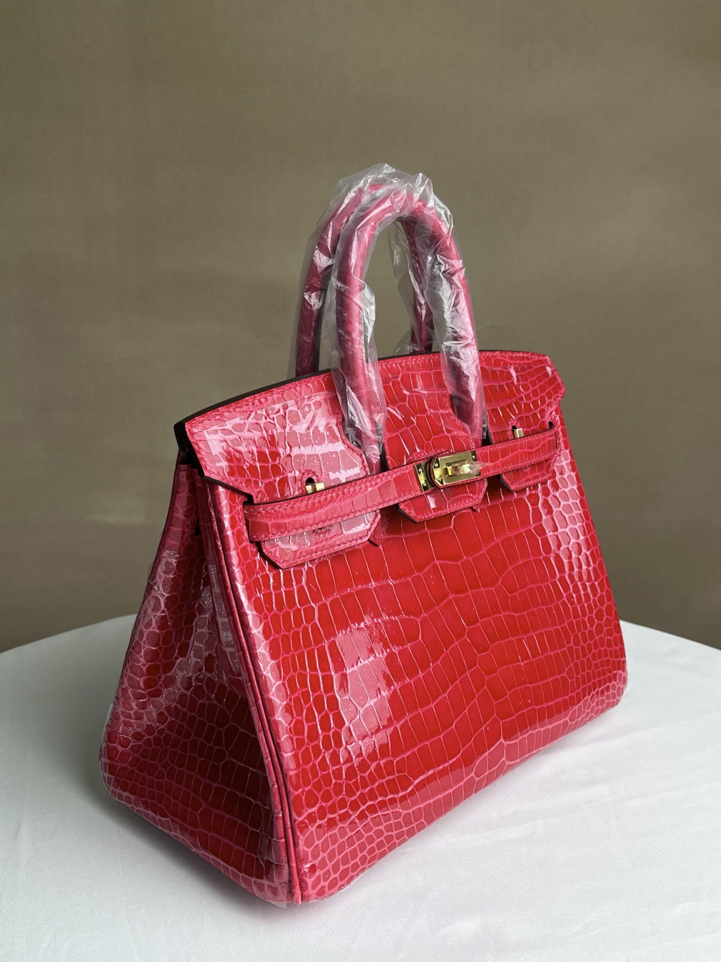 Hermes Birkin 25 Rose red glossy alligator 25 handbag everyday
