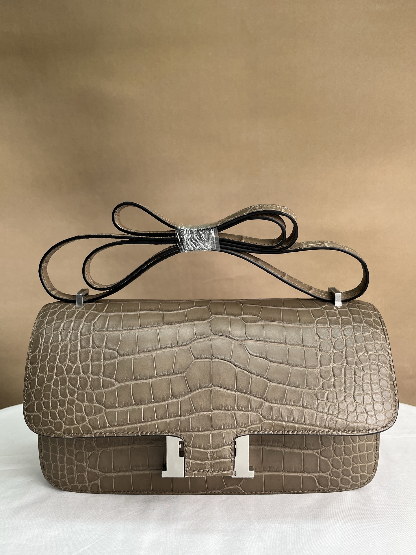 Hermès Gray everyday