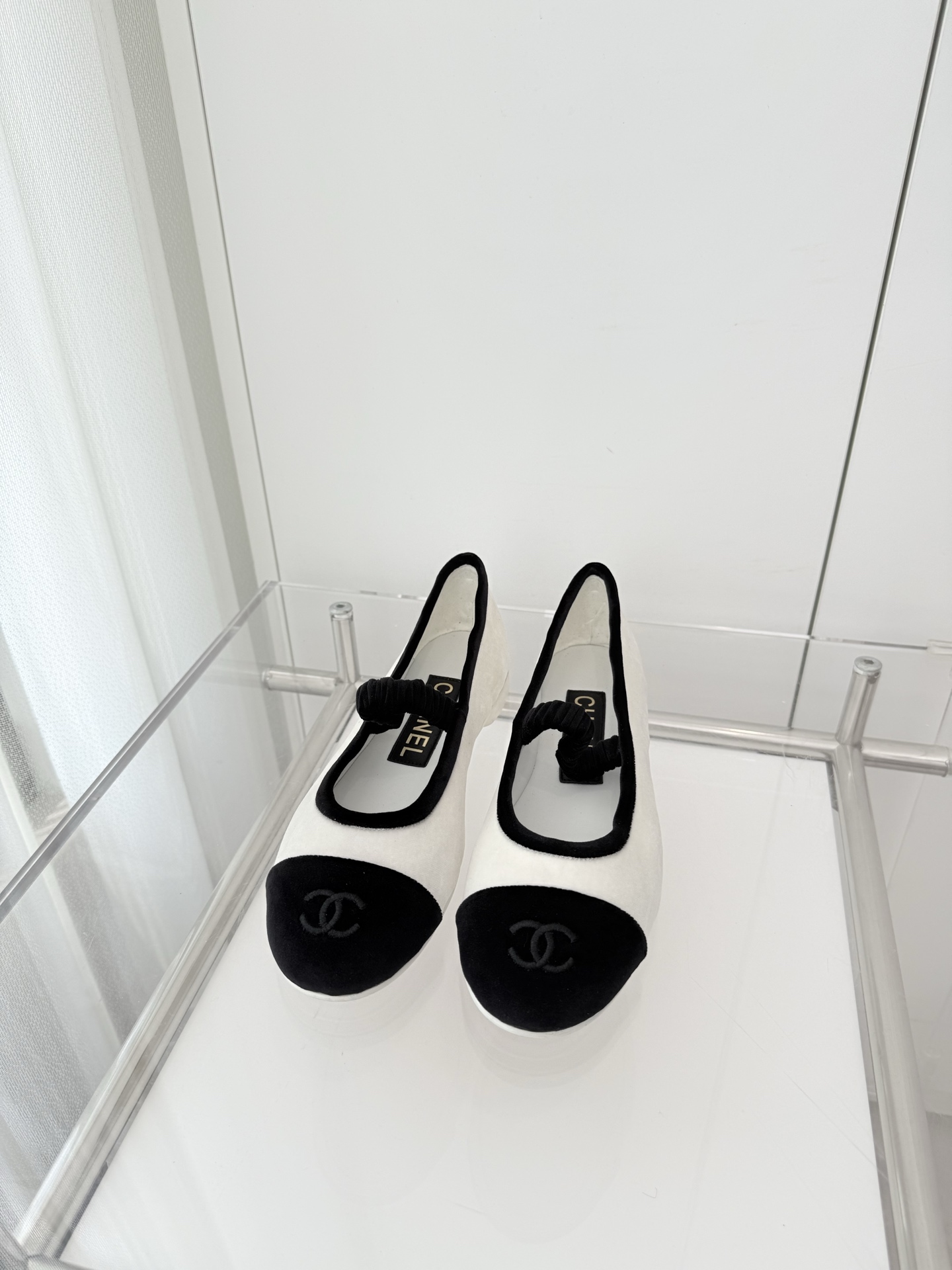 NO:444529,270 Xiaoxiang 2025 Spring and Summer New Product ~~~ The highest version in the market~~~ Copy the same as the original version 11!  Non-market ordinary version. Fabric fabric inner sheepskin outsole Italian leather sole heel height 1.8cm size 35-39 (40, customized non-return and exchange), single shoes, sheepskin19860909270小香2025春夏新品 ～～～市场最高版～～～同原版11复制！非市场普通版本. 面料织物 内里羊皮 大底意大利皮底 跟高1.8cm 码数35-39（40、定做不退换）,单鞋,sheepskin,Women's Shoes