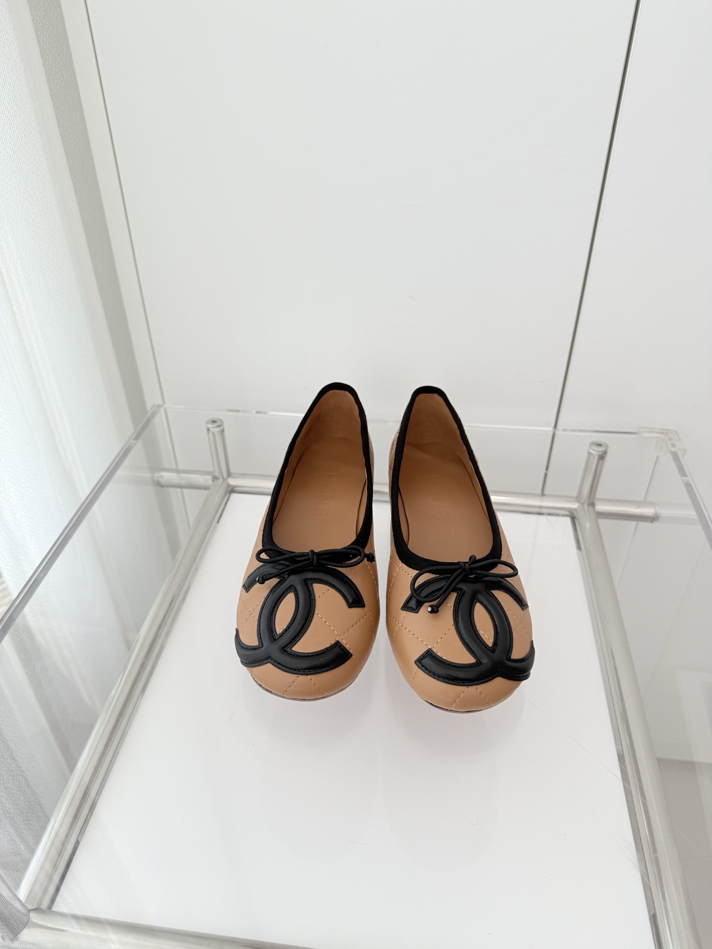 NO:444536,Xiaoxiang's new spring 2025 ~~~Xiaoxiang high heel sandals!  Copy the same as original version 11!  Non-market ordinary version. Fabric sheepskin inner sheepskin heel height 1cm size 35-39 (40 custom made without return or exchange), single shoes, sandals, sheepskin19860909小香2025春季新品 ～～～小香高跟凉鞋！同原版11复制！非市场普通版本. 面料羊皮 内里羊皮 跟高1cm 码数35-39（40定做不退换）,单鞋,sandals,sheepskin,Women's Shoes