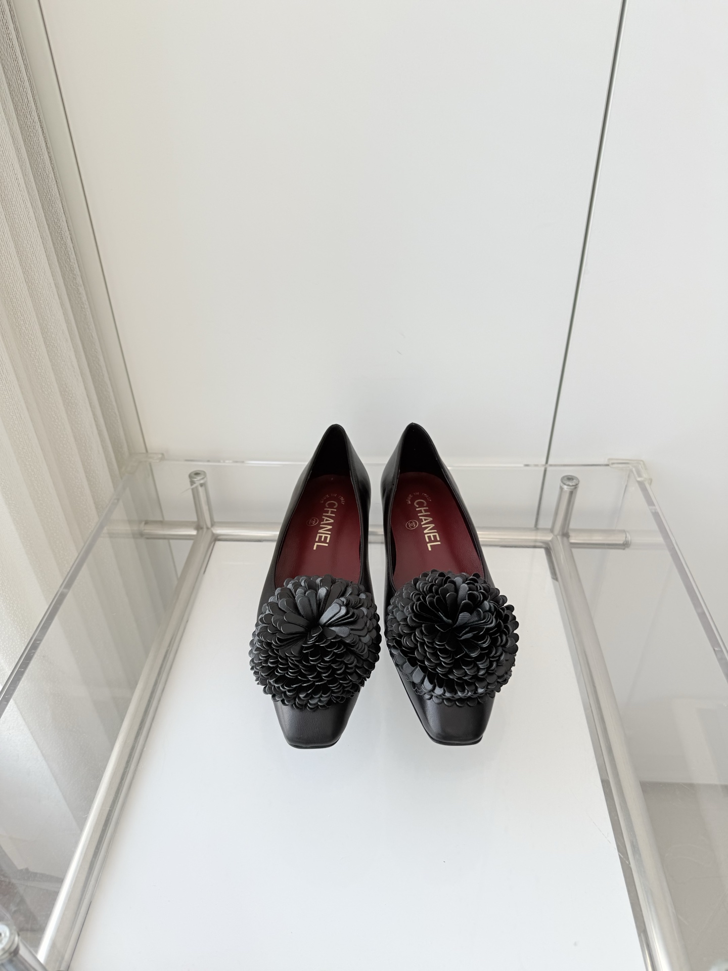 NO:788219,260 Xiaoxiang 2026 early spring new product ~~~The highest version on the market~~~11 copies of the original version!  Non-market ordinary version. Fabric sheepskin, sheepskin lining, Italian leather outsole, heel height 1.5cm, size 35-39 (40, custom made, non-returnable), sandals, sandals, sheepskin19860909260小香2026早春新品 ～～～市场最高版～～～同原版11复制！非市场普通版本. 面料羊皮 内里羊皮 大底意大利皮底 跟高1.5cm 码数35-39（40、定做不退换）,凉鞋单鞋,sandals,sheepskin,Women's Shoes