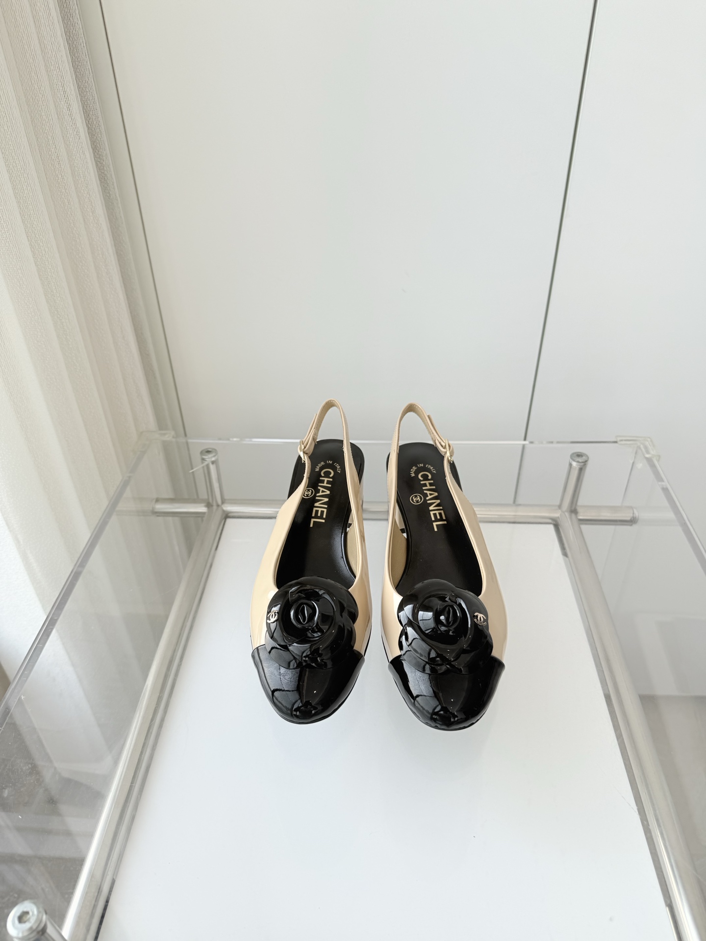 NO:788217,270 Xiaoxiang 2026 early spring new product ~~~The highest version on the market~~~11 copies of the original version!  Non-market ordinary version. Fabric patent leather, lining sheepskin, outsole Italian leather sole, heel height 3.5cm, size 35-39 (40, custom-made, non-returnable), high-heeled sandals, sandals, high heels, sheepskin19860909270小香2026早春新品 ～～～市场最高版～～～同原版11复制！非市场普通版本. 面料漆皮 内里羊皮 大底意大利皮底 跟高3.5cm 码数35-39（40、定做不退换）,高跟鞋凉鞋,sandals,high heels,sheepskin,Women's Shoes