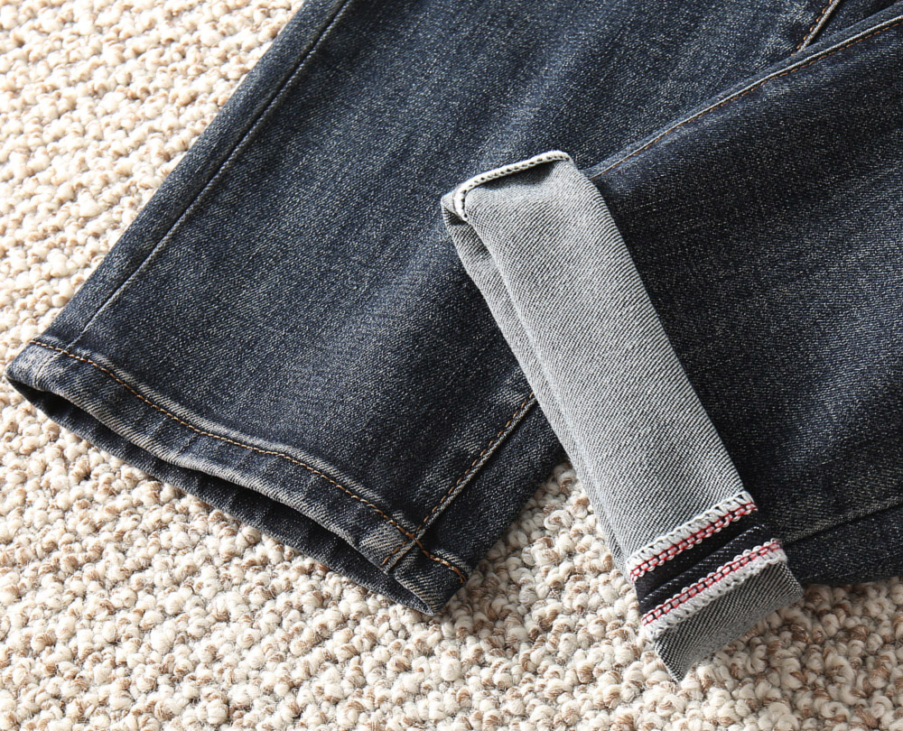 High-End Japanese Jeans: Pure Quality, Family Essence, and Unique Design - 图片 7