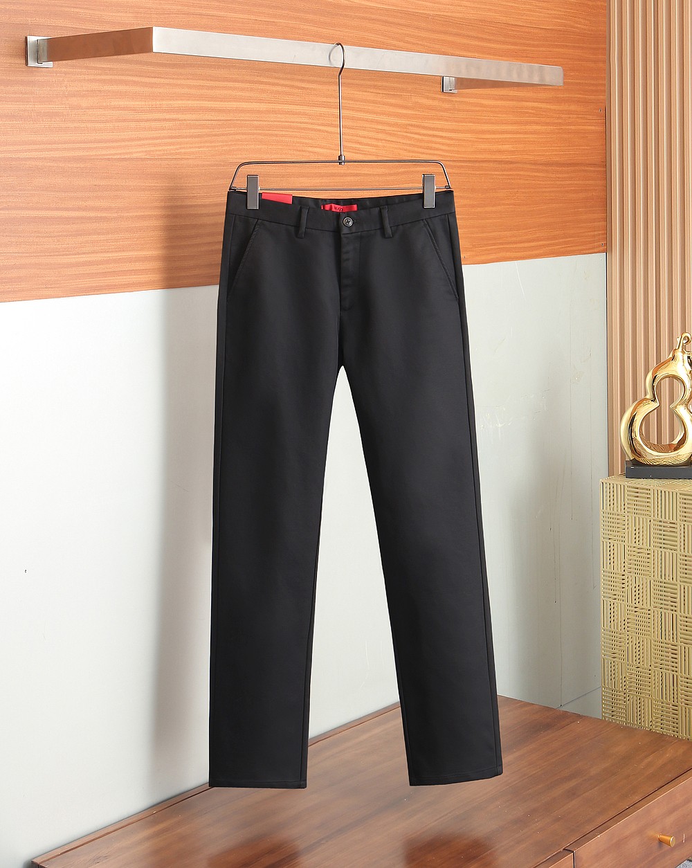 BOSS HUGO 2025SS Men’s Jeans: Stylish, Crafted, Hot Seller in Fall/Winter Collection