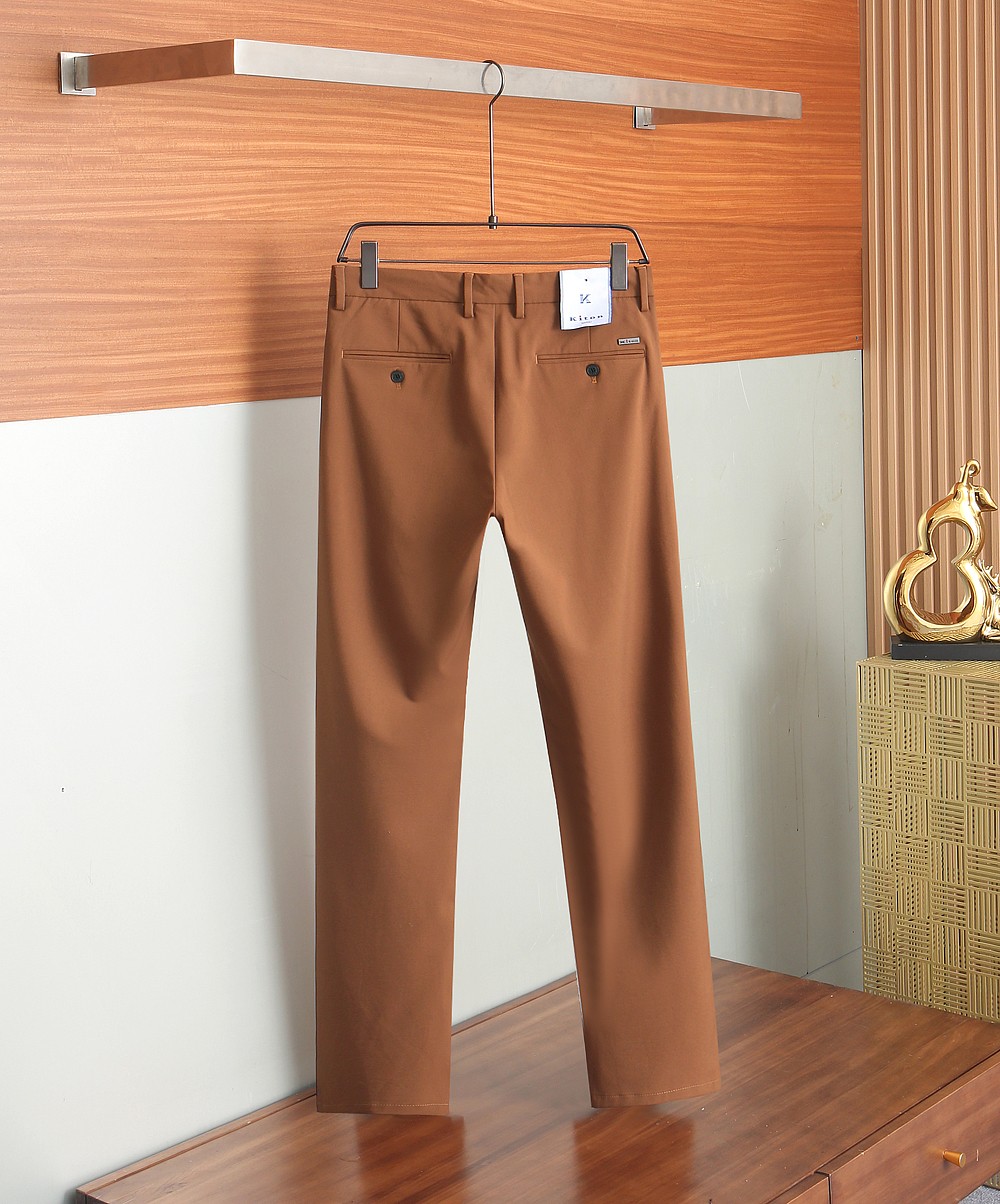 Kiton2025SS Men’s Shorts: Unchallenged Style Blending Craft and Aesthetics, Excellent Detail and Quality. - 图片 2