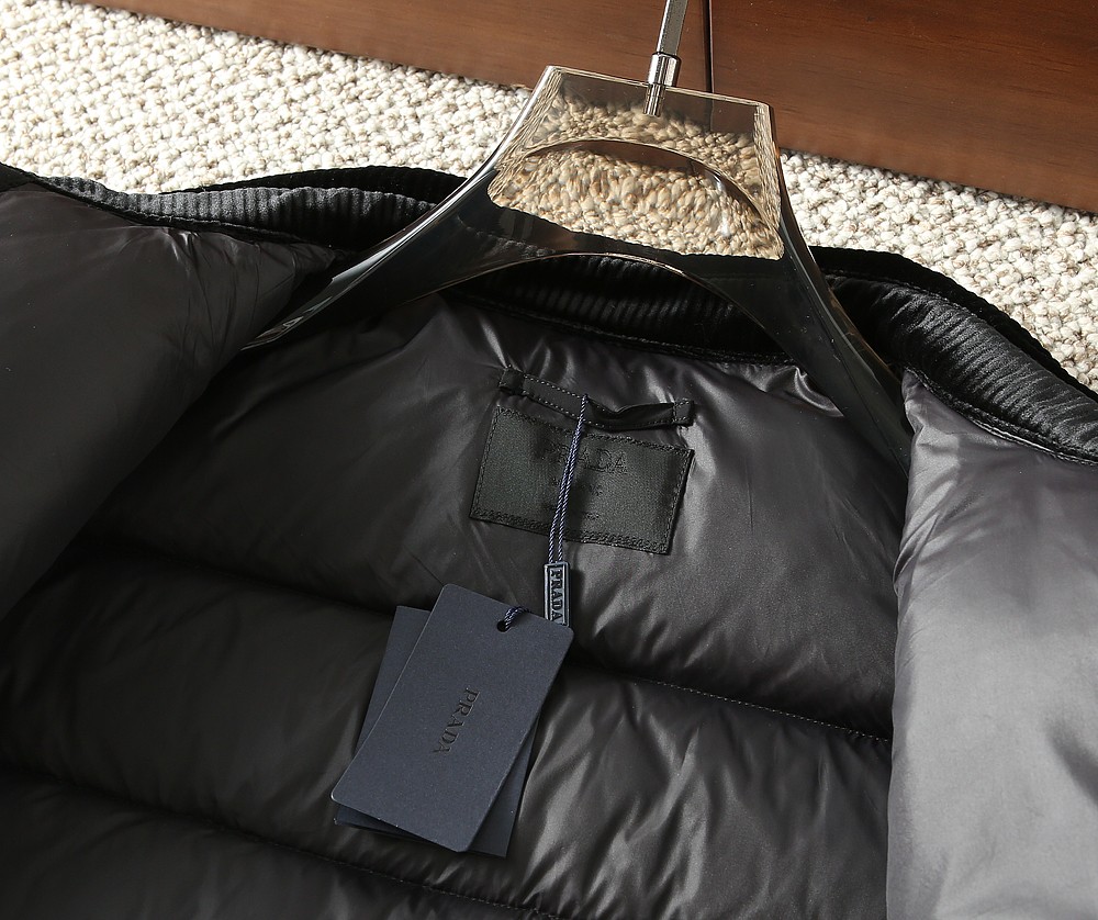 Prada down jacket size chart — photo 6