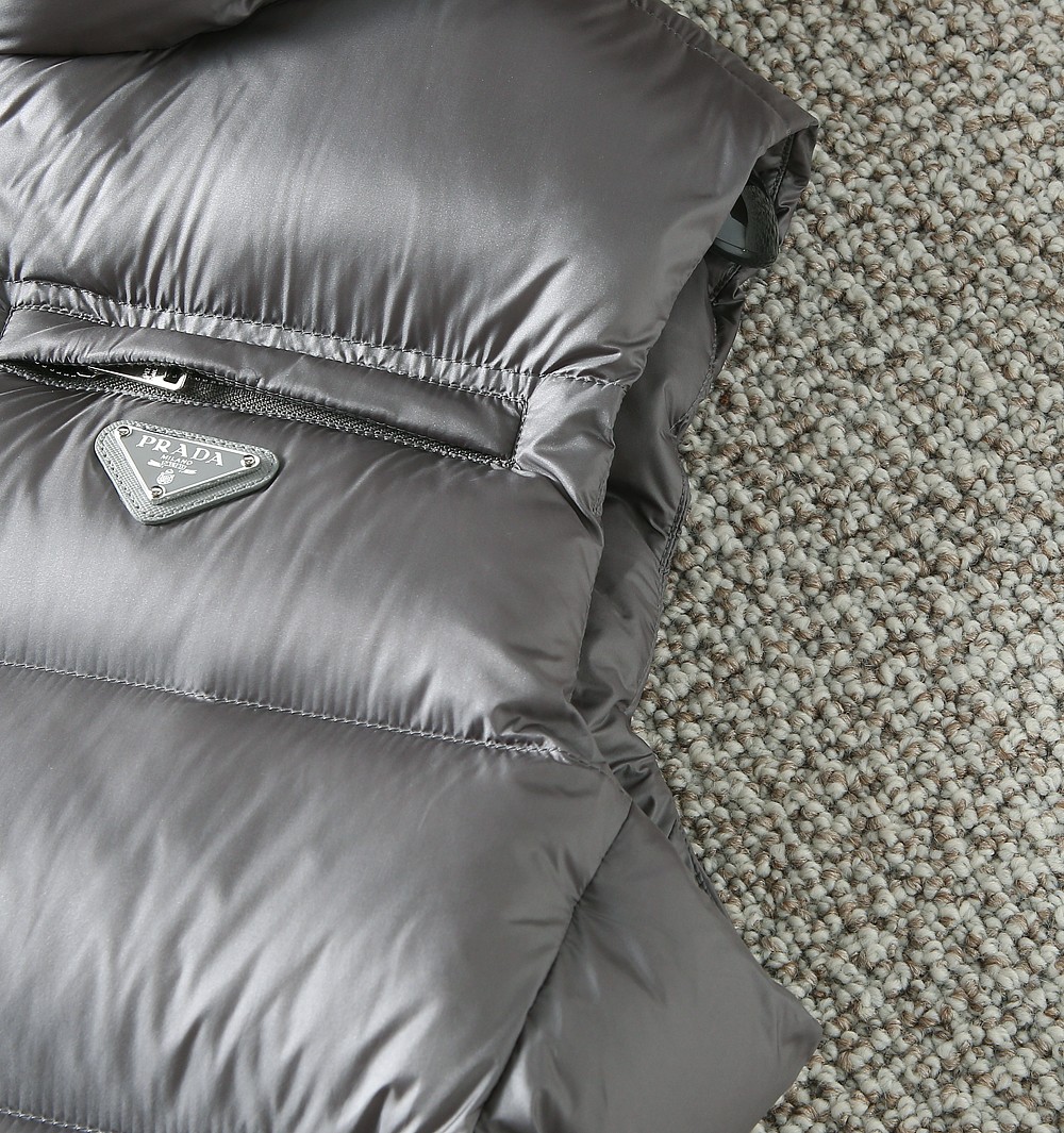Prada down jacket PRADA 2025 🆕 1 1 95 — photo 5