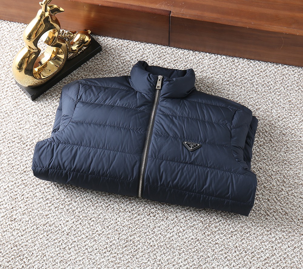 Prada down jacket size chart — photo 4