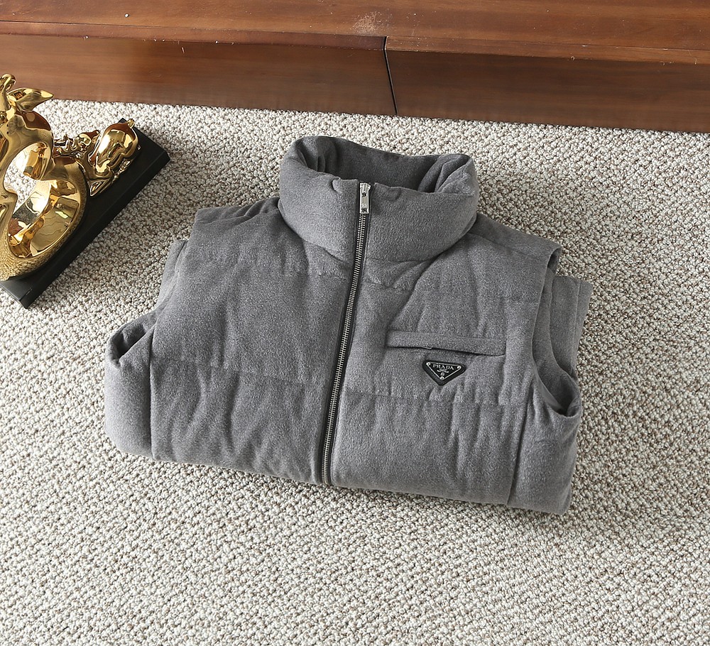 Prada down jacket PRADA — photo 4