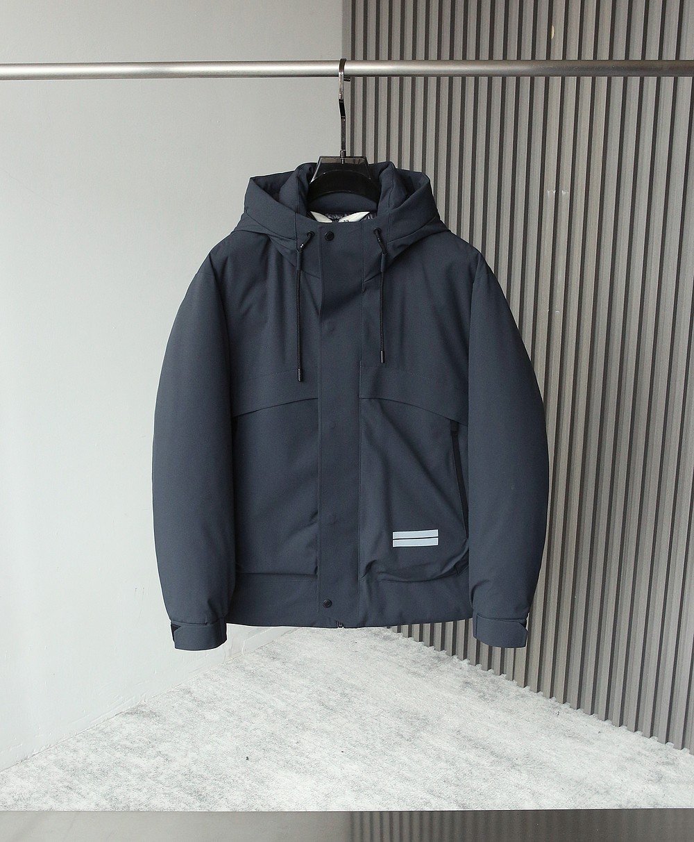 NO:537558,2025 autumn and winter new Jenia original 1:1 custom hardware accessories fully imported and customized. Welcome to counter comparison. Absolutely high quality. Use top-grade 95 white duck down. Super soft. Flush and full. Super heavy fabric with a perfect fit. Pay attention to the super comfortable fabric. Exclusive model. Non-market goods. Size M for men and women. ~XXXL/8557,,zegna,alexander wang.198609092025秋冬新款杰尼亚原版1:1订制五金配件全进口原版定制 欢迎专柜对比 绝对的高品质 采用顶级95白鸭绒 超柔软 充羽量蓬松饱满 超级重面料做工杠杠的版型完美 注意面料超舒服 独家款 非市场货 男女同款尺码M ～XXXL/8557,,zegna,alexander wang,Men's clothing